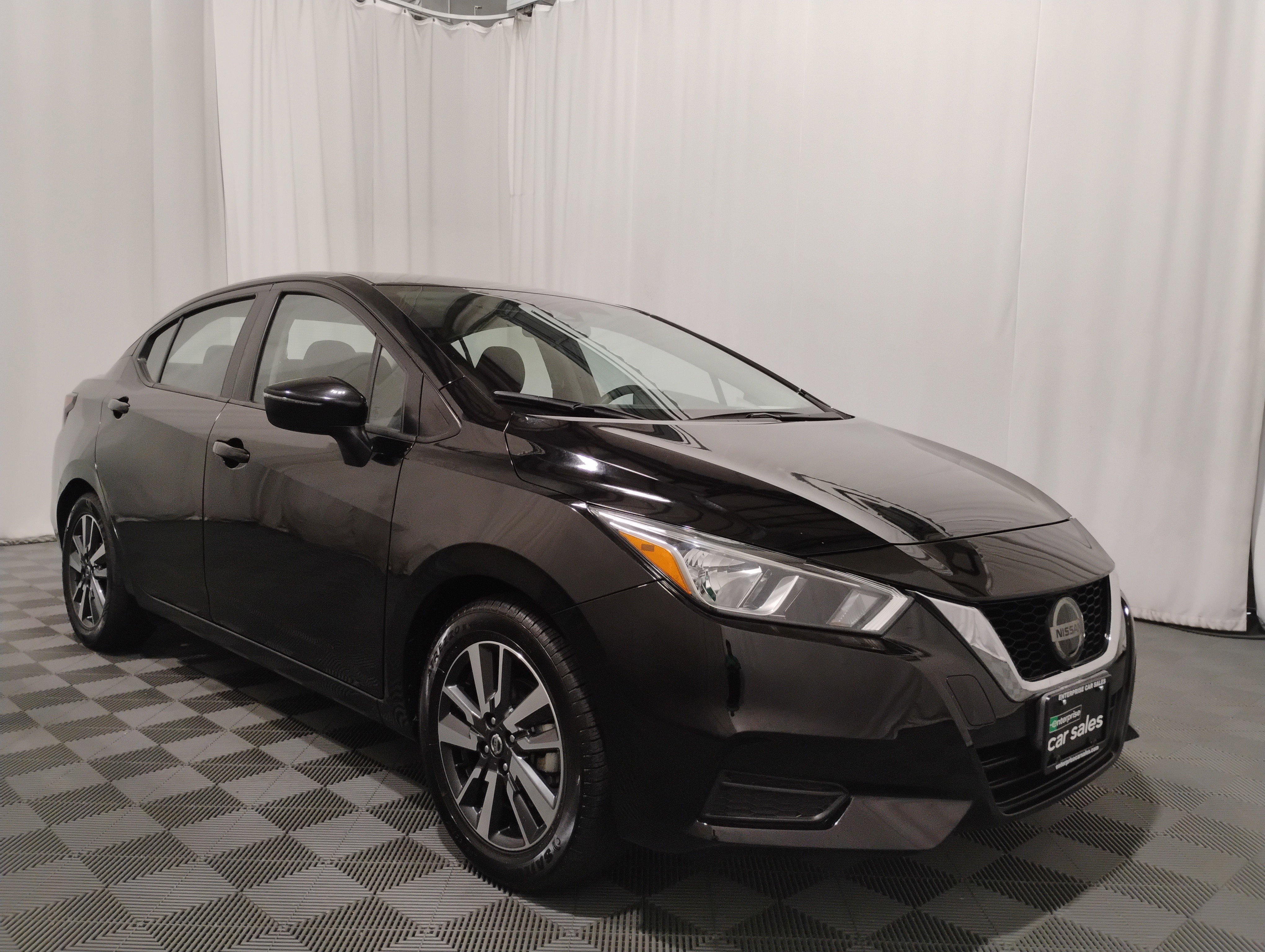 Used 2021 Nissan Versa SV CVT