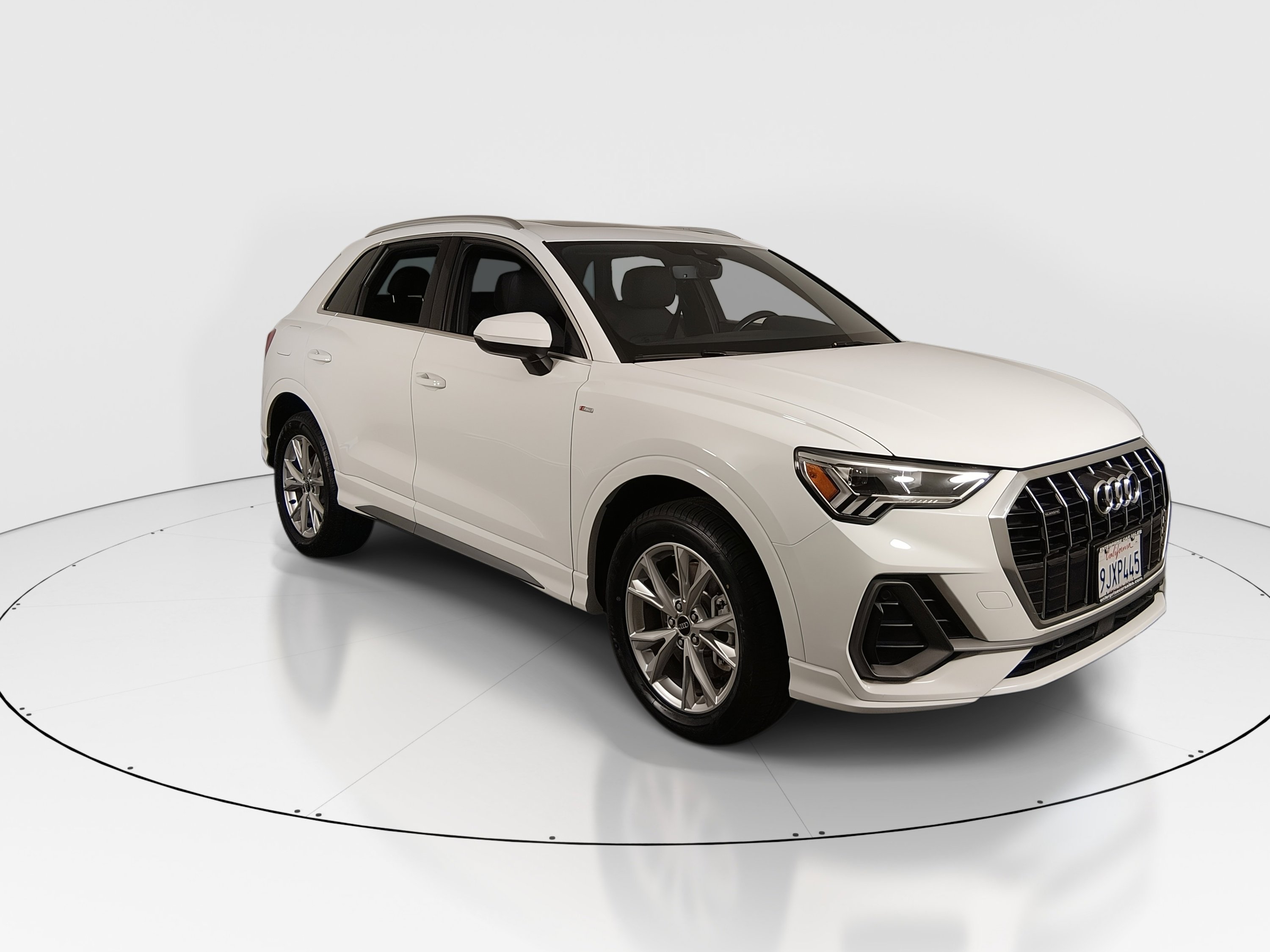 2024 Audi Q3 S Line Premium's photo