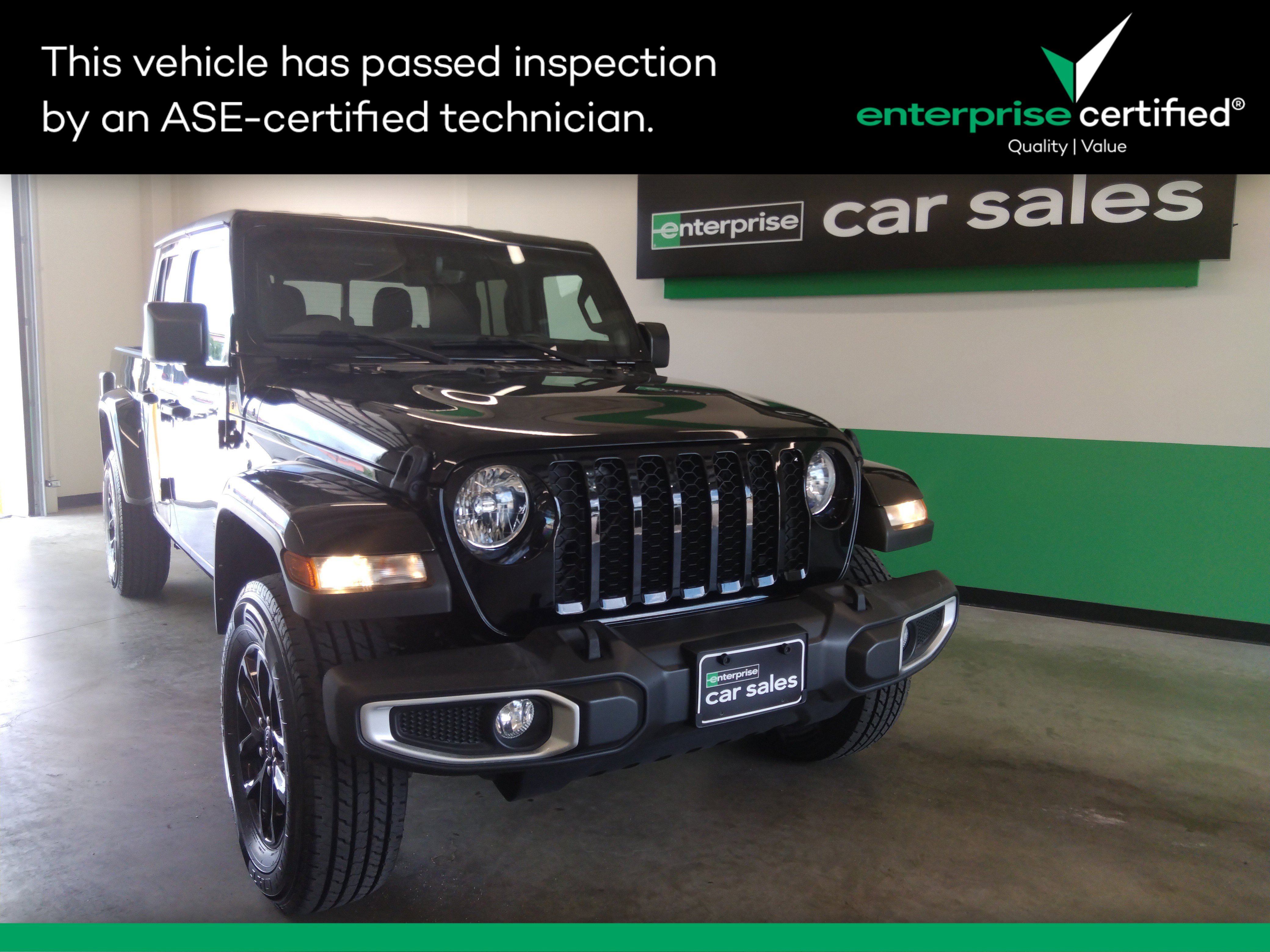Used 2023 Jeep Gladiator Sport 4x4