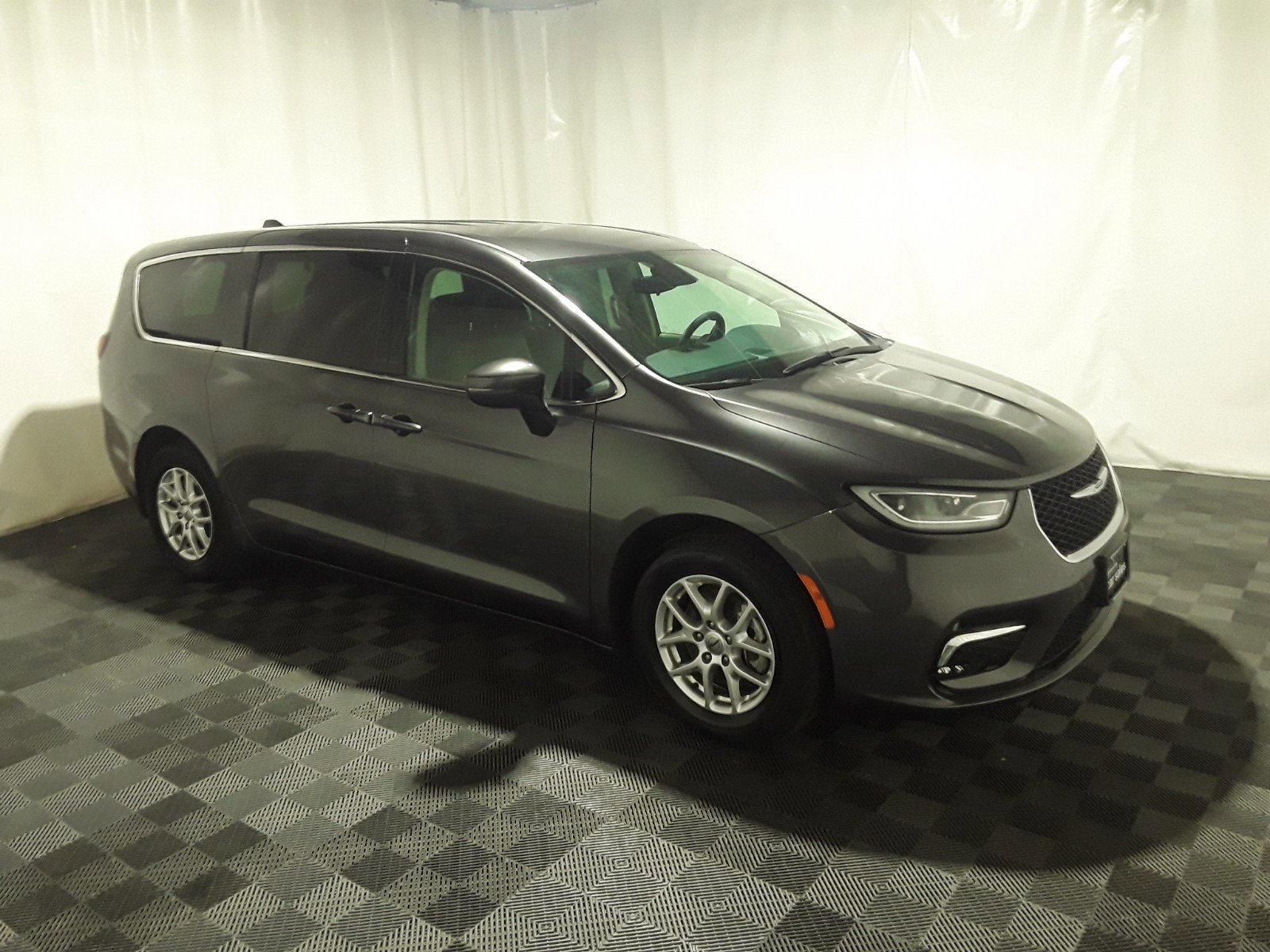 2023 Chrysler Pacifica Touring L FWD