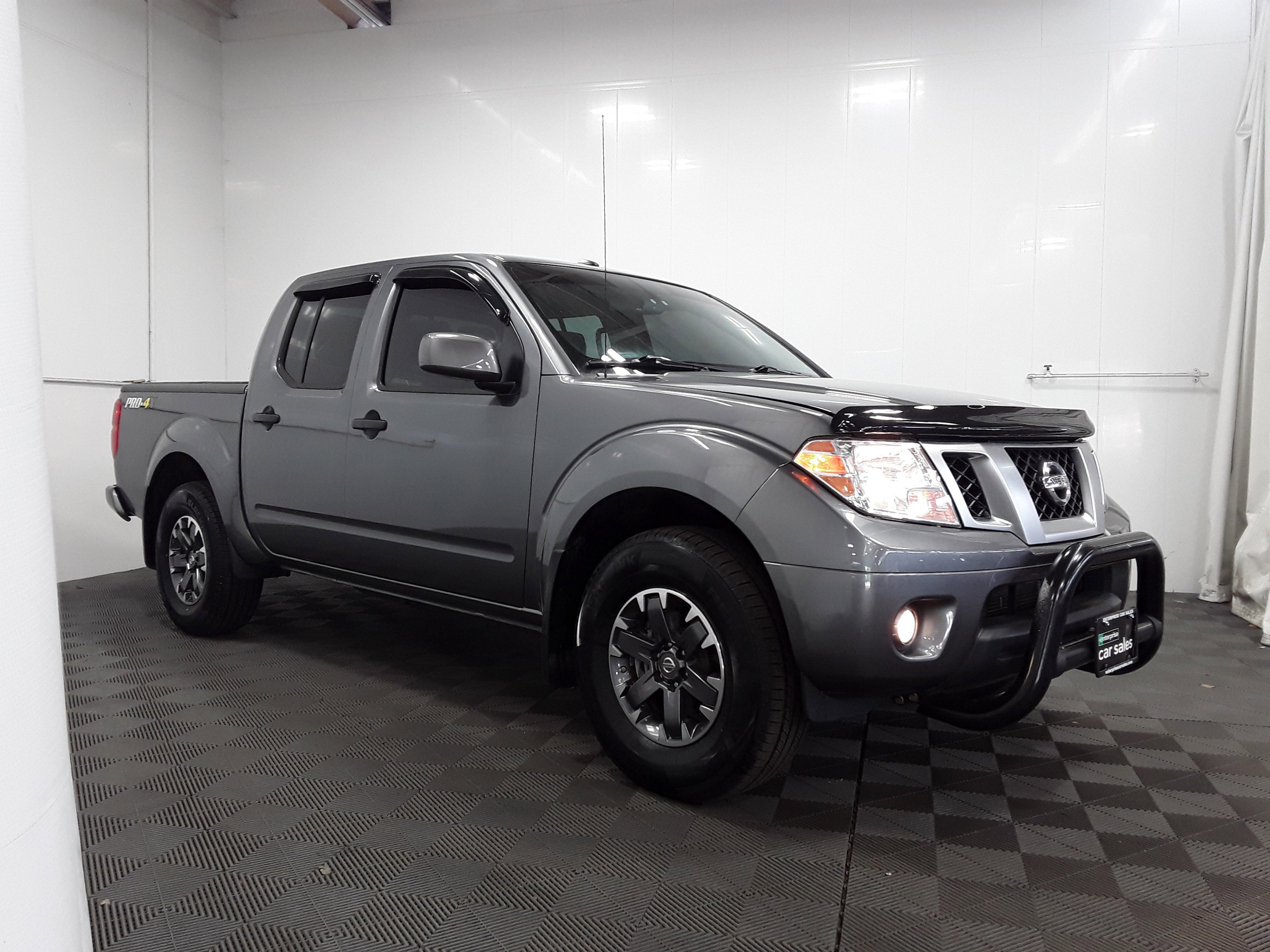 2019 Nissan Frontier PRO-4X Crew Cab 4x4 Auto