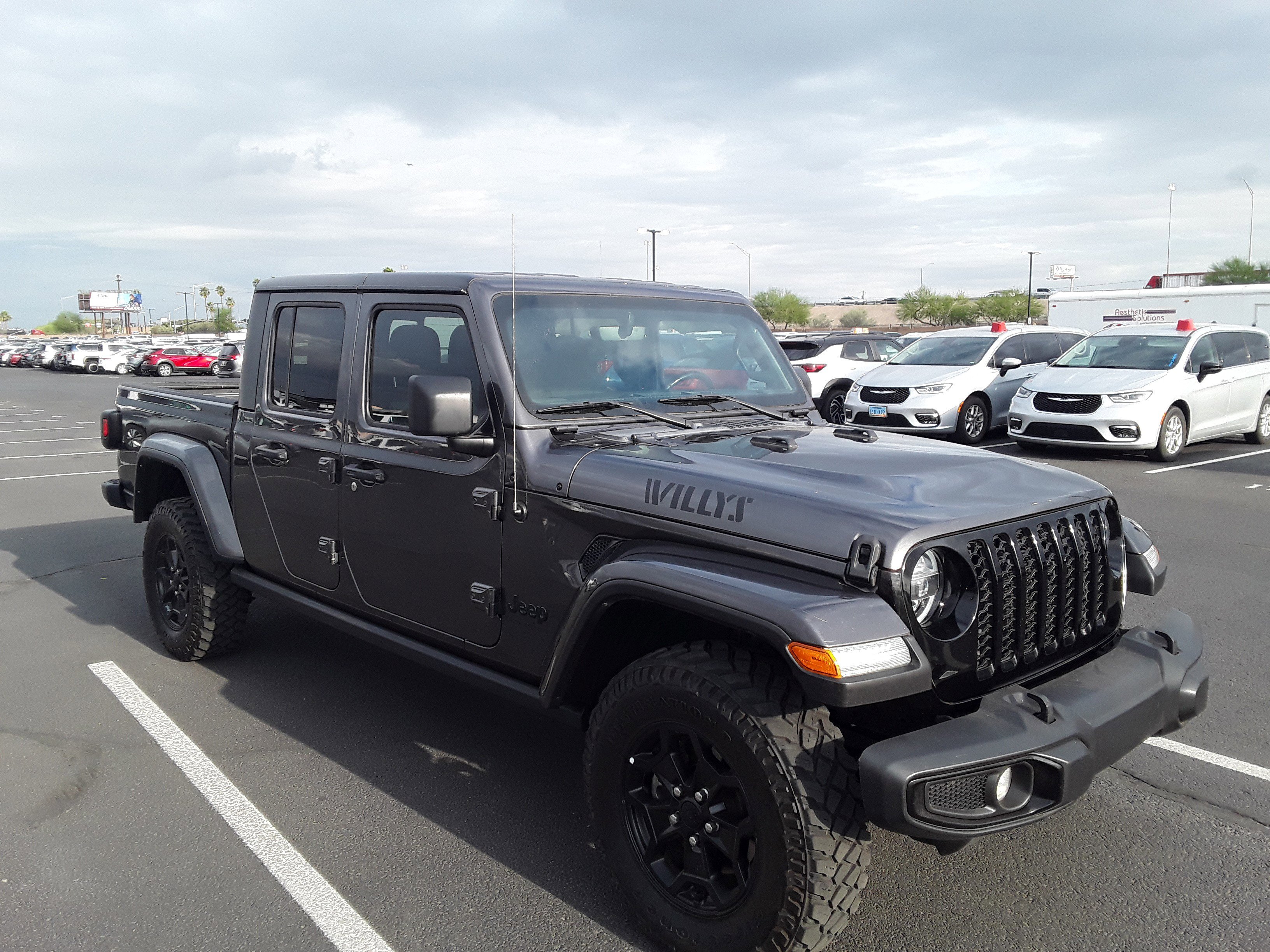 2022 Jeep Gladiator Willys 4x4