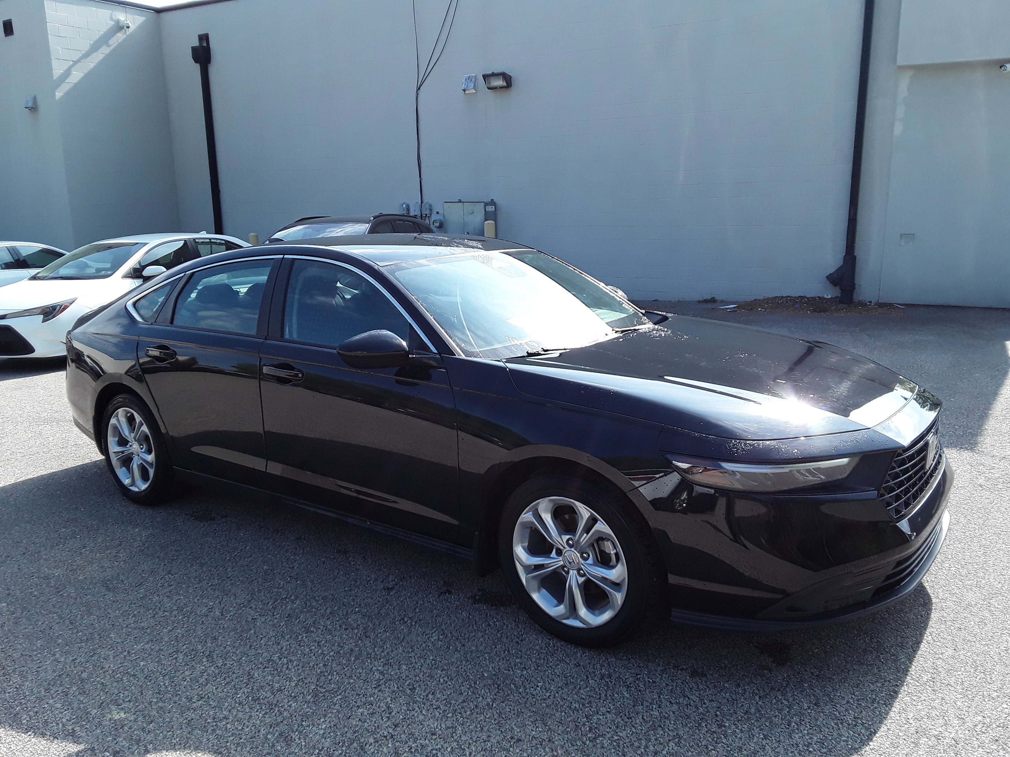 2023 Honda Accord Sedan LX CVT