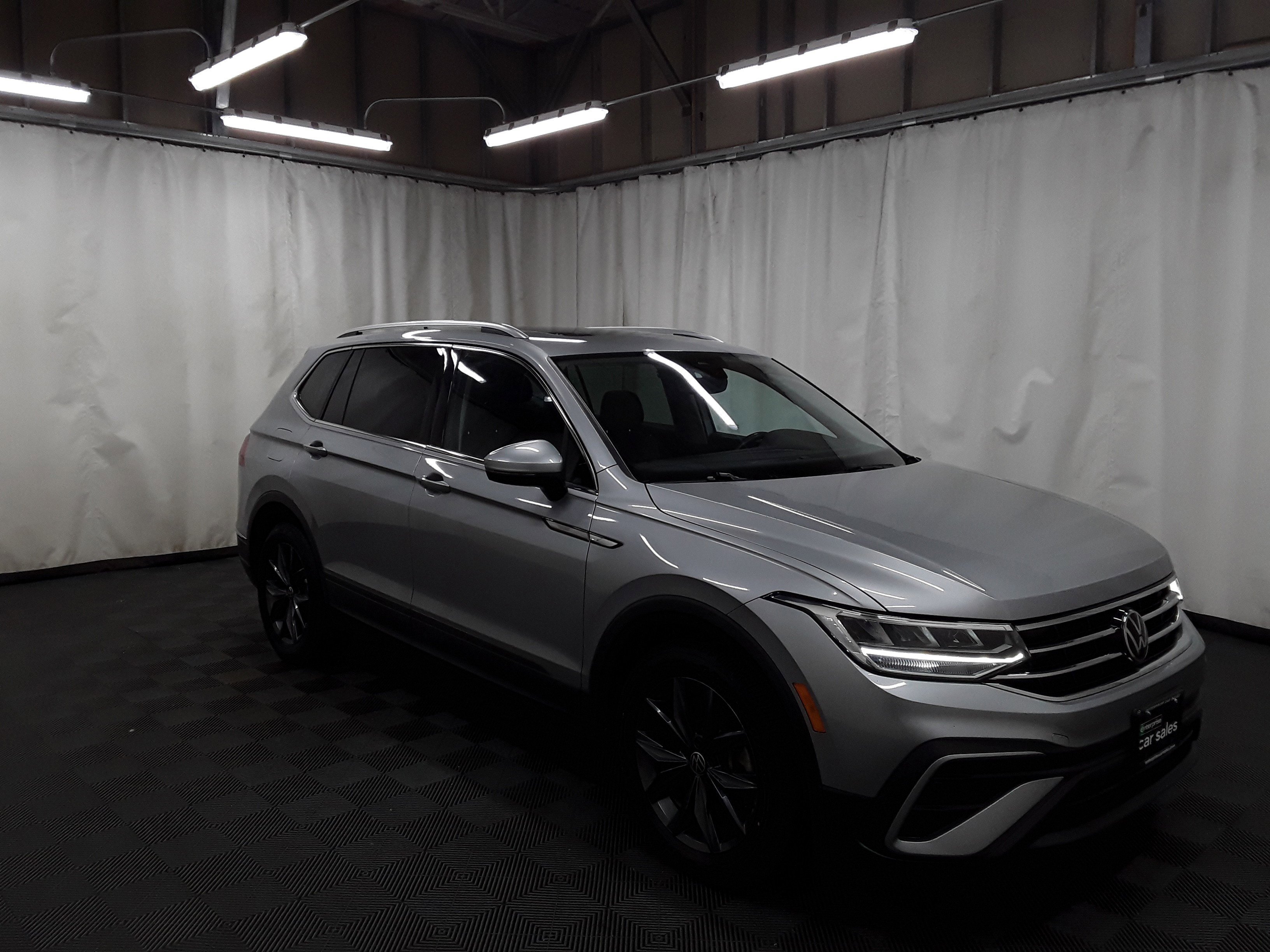 2023 Volkswagen Tiguan 2.0T SE FWD