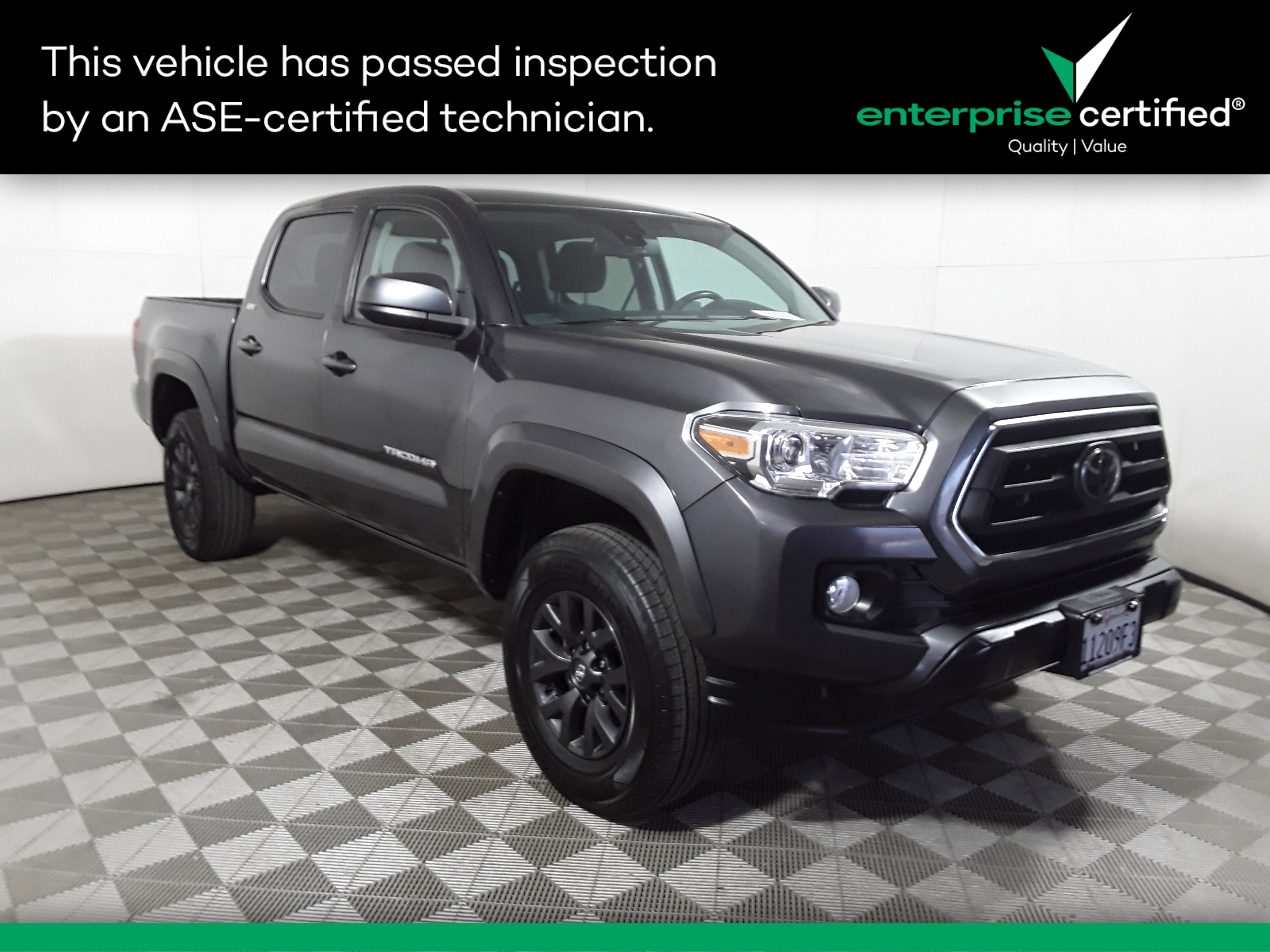 2022 Toyota Tacoma 4WD SR5 Double Cab 5' Bed V6 AT