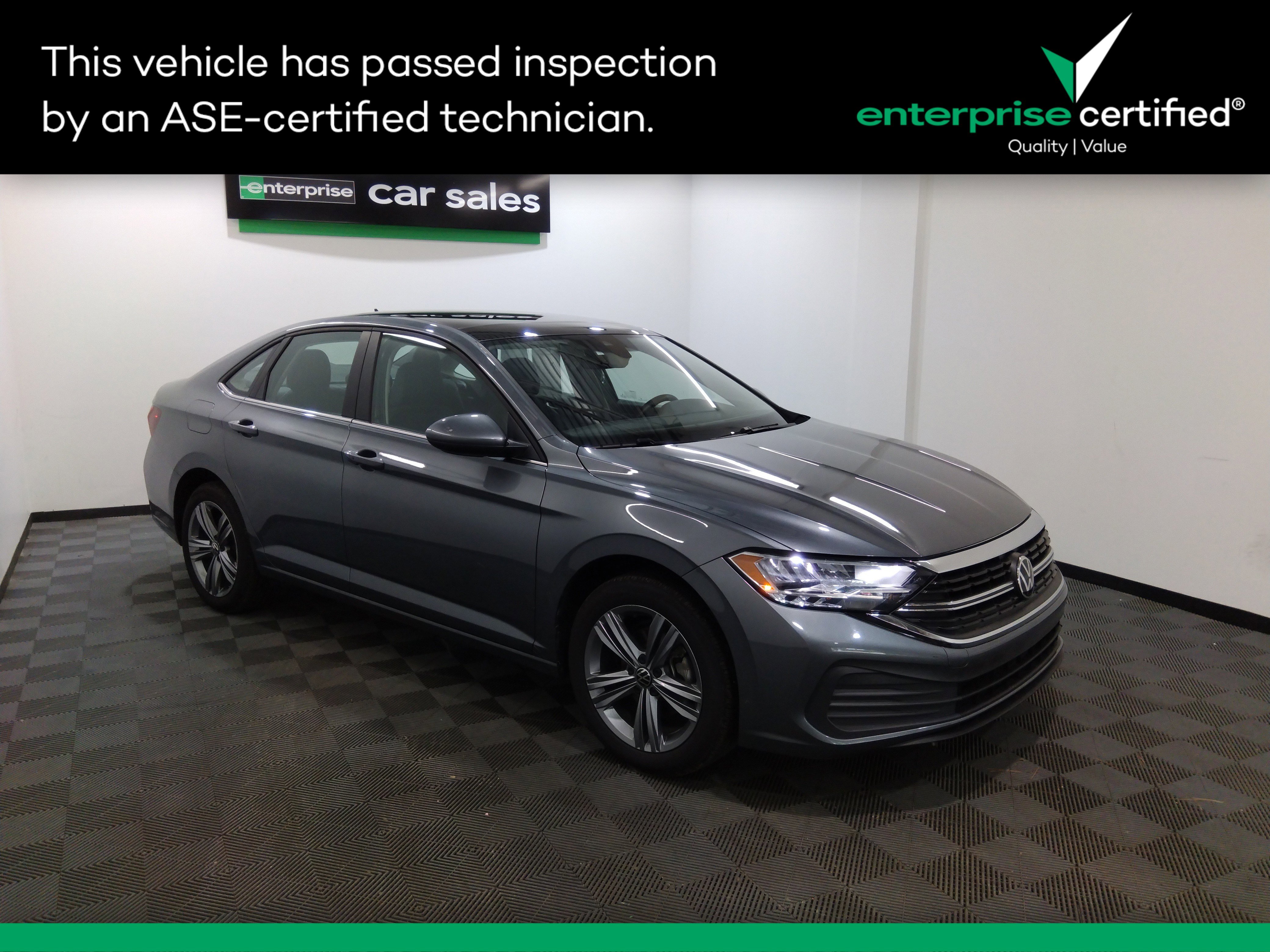 2024 Volkswagen Jetta SE Auto