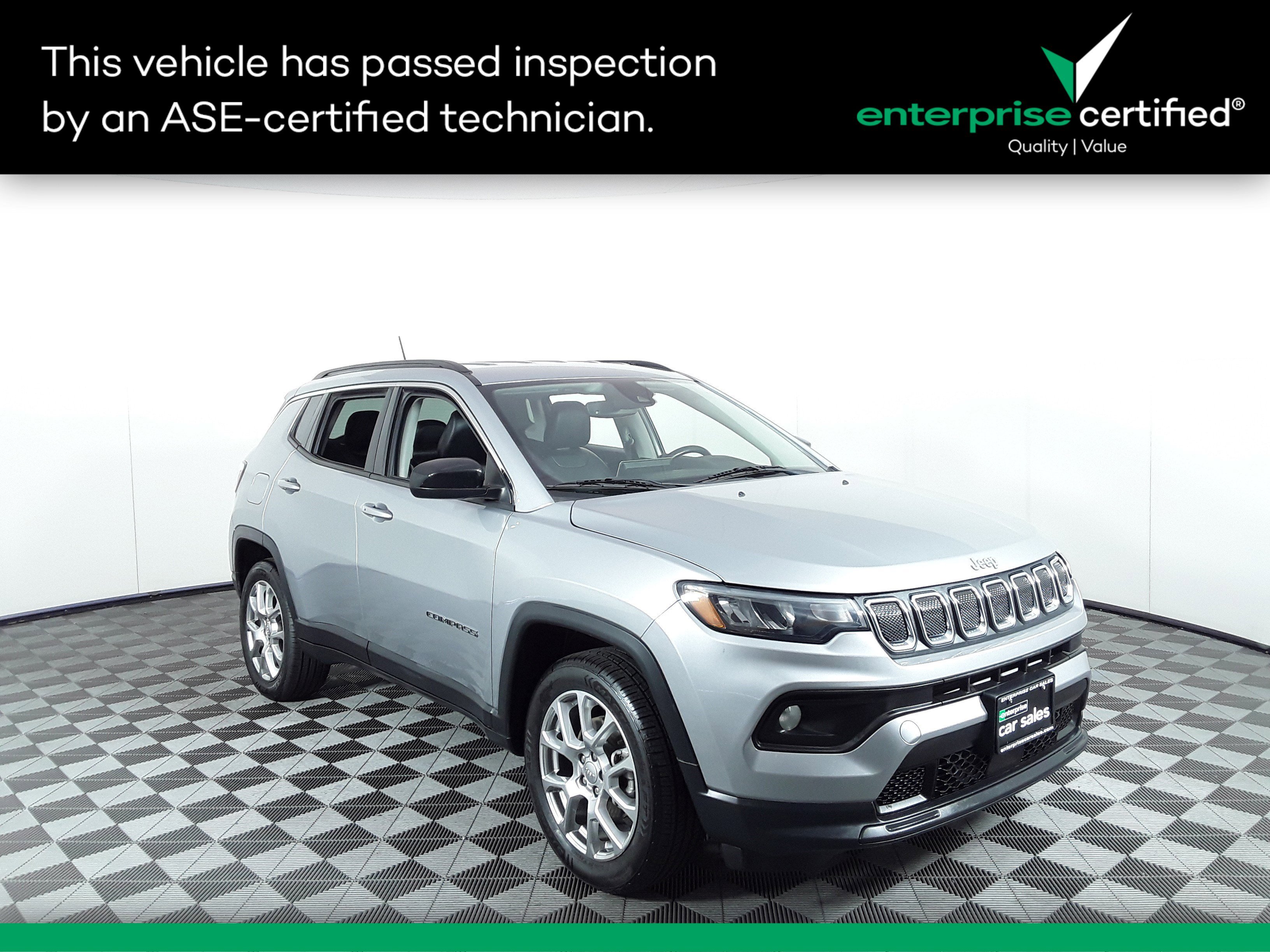 2022 Jeep Compass Latitude Lux