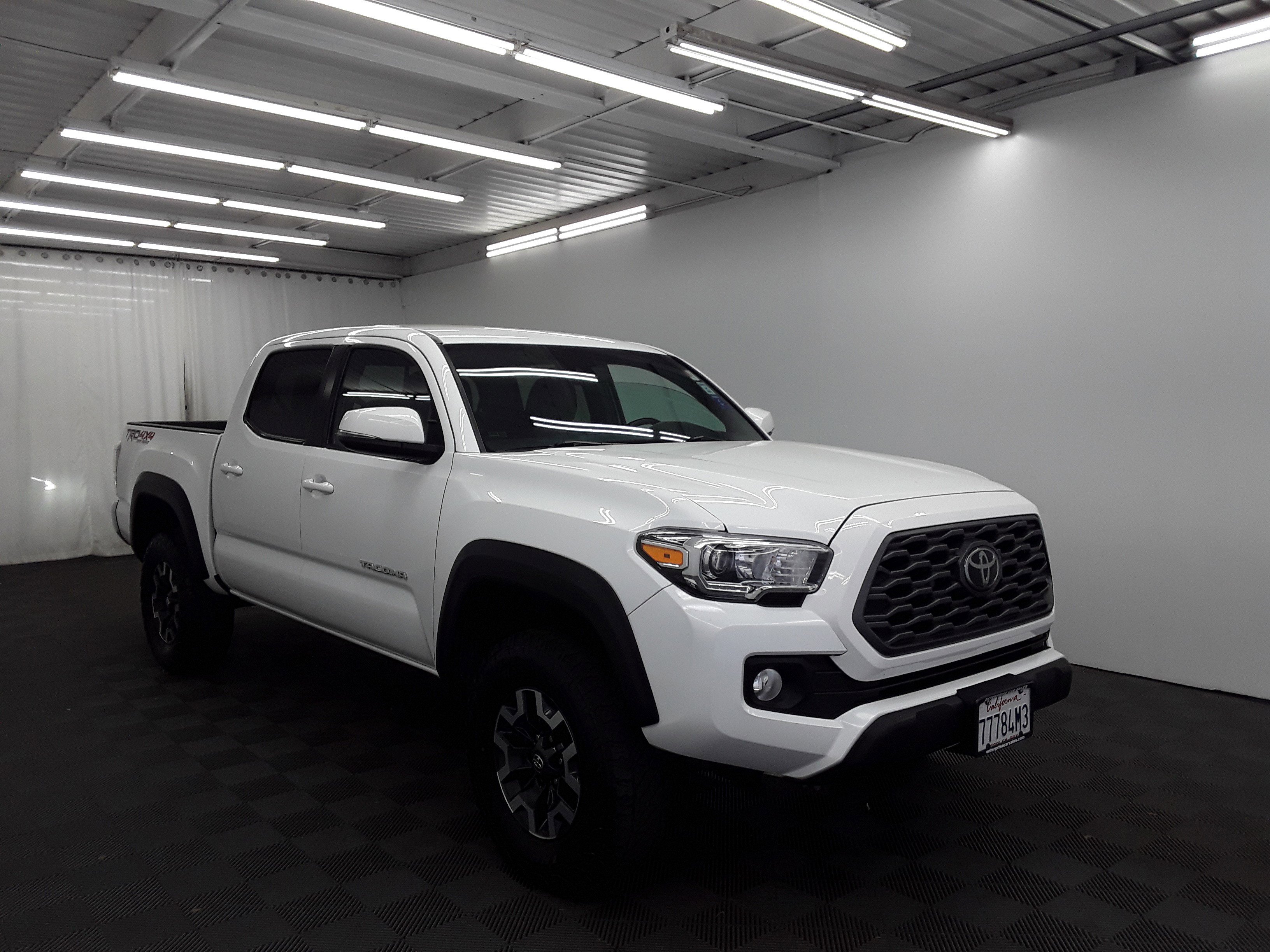 2022 Toyota Tacoma 4WD TRD Off Road Double Cab 5' Bed V6 AT