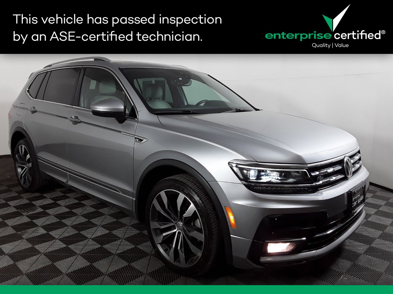 Used 2019 Volkswagen Tiguan SEL Premium R-Line 2.0T 4MOTION