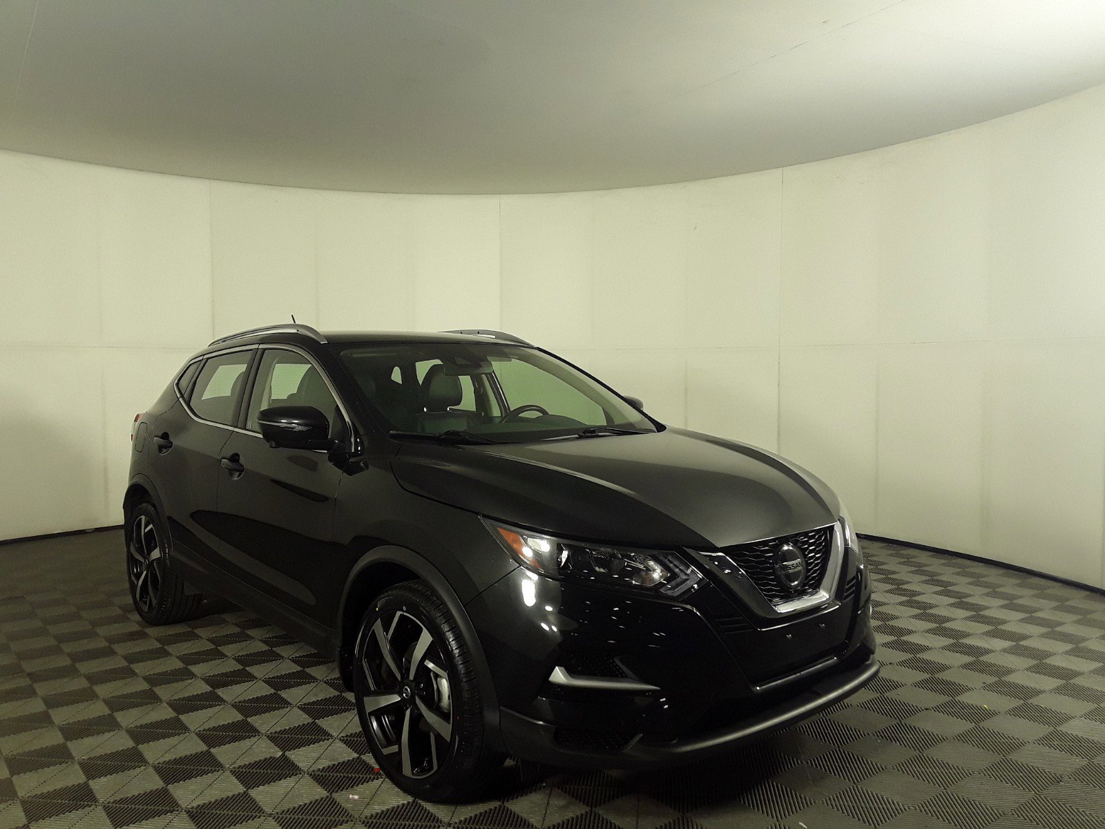 2022 Nissan Rogue Sport AWD SL