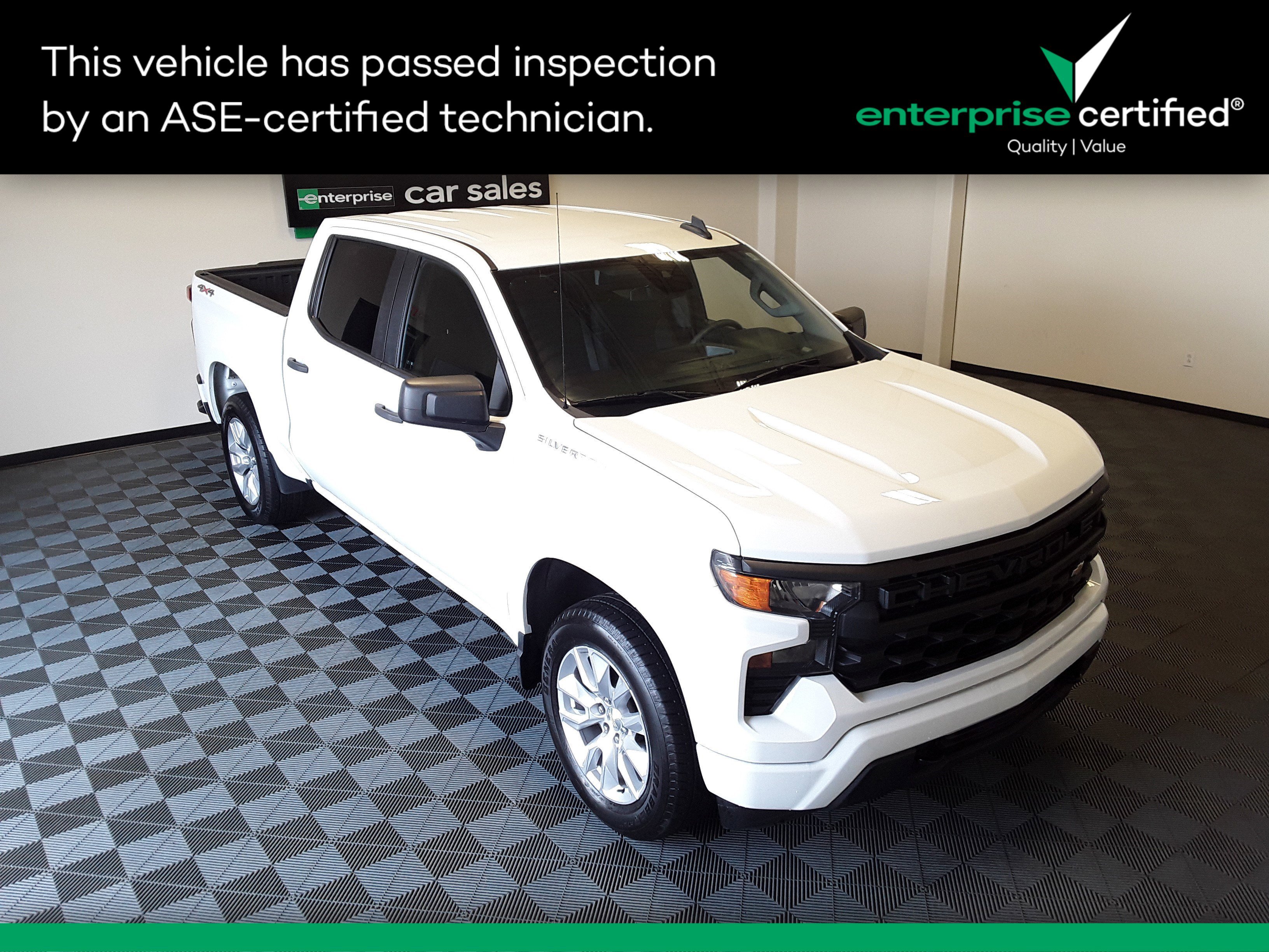 Used 2022 Chevrolet Silverado 1500 4WD Crew Cab 147" Custom