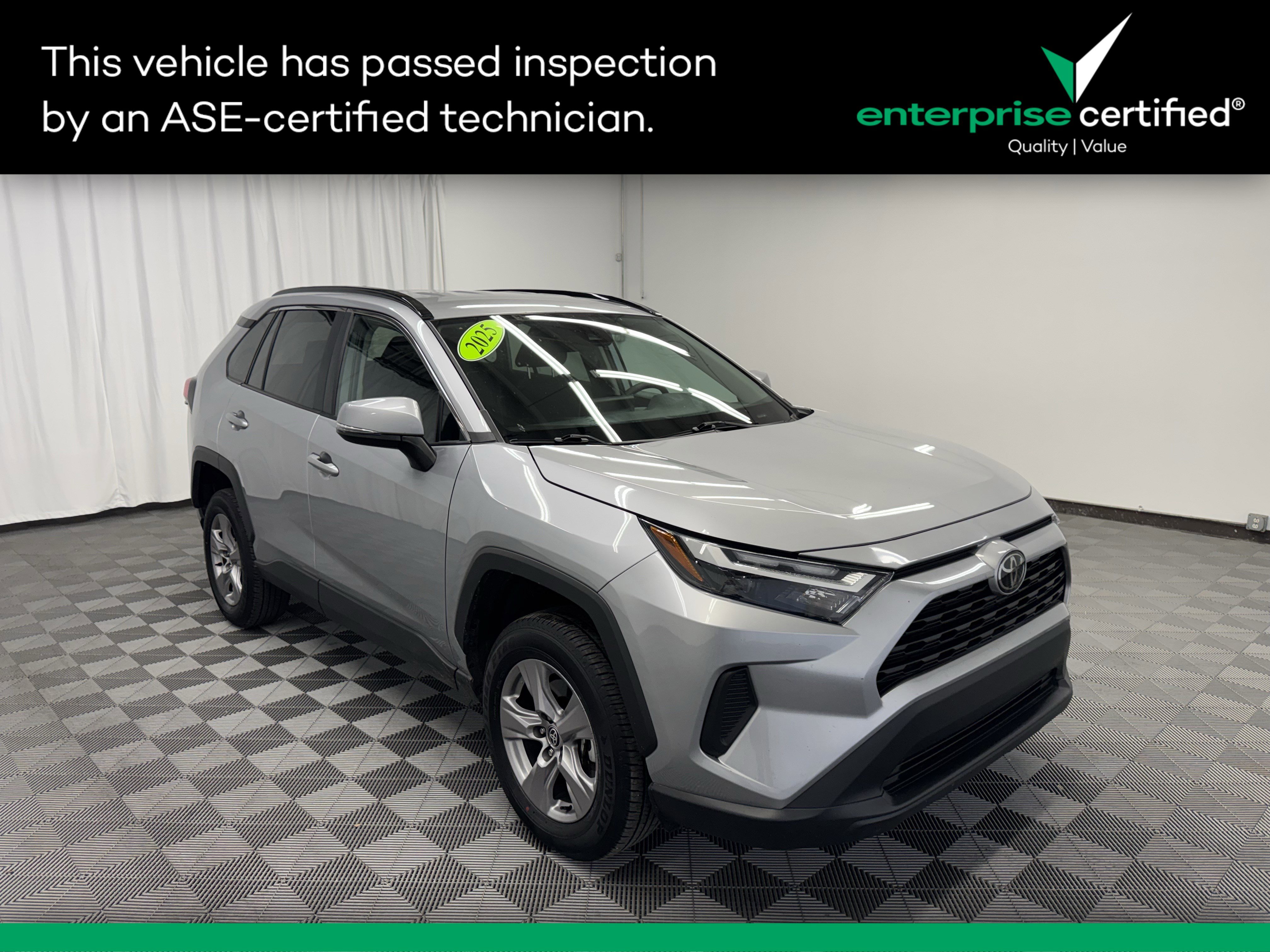 Used 2025 Toyota RAV4 XLE FWD