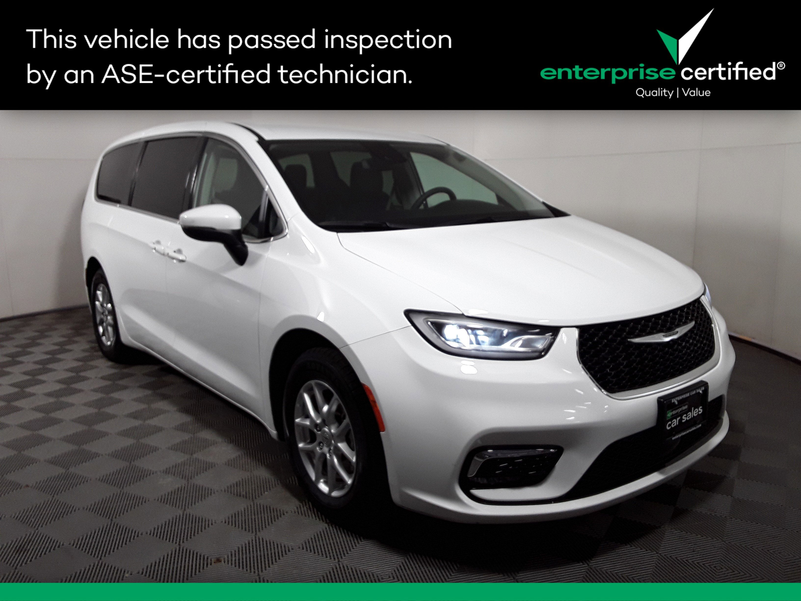 2023 Chrysler Pacifica Touring L FWD