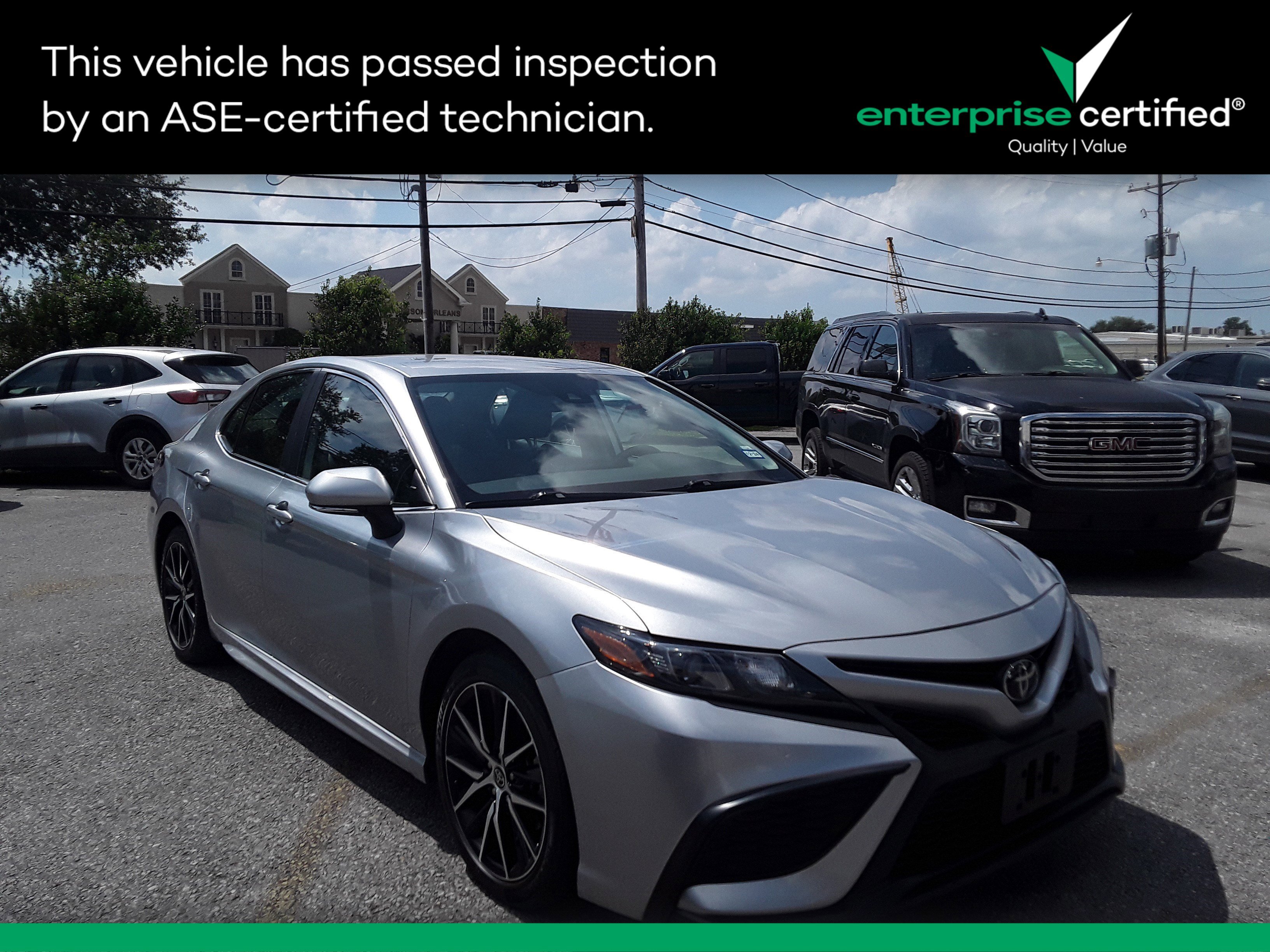 2023 Toyota Camry SE Auto