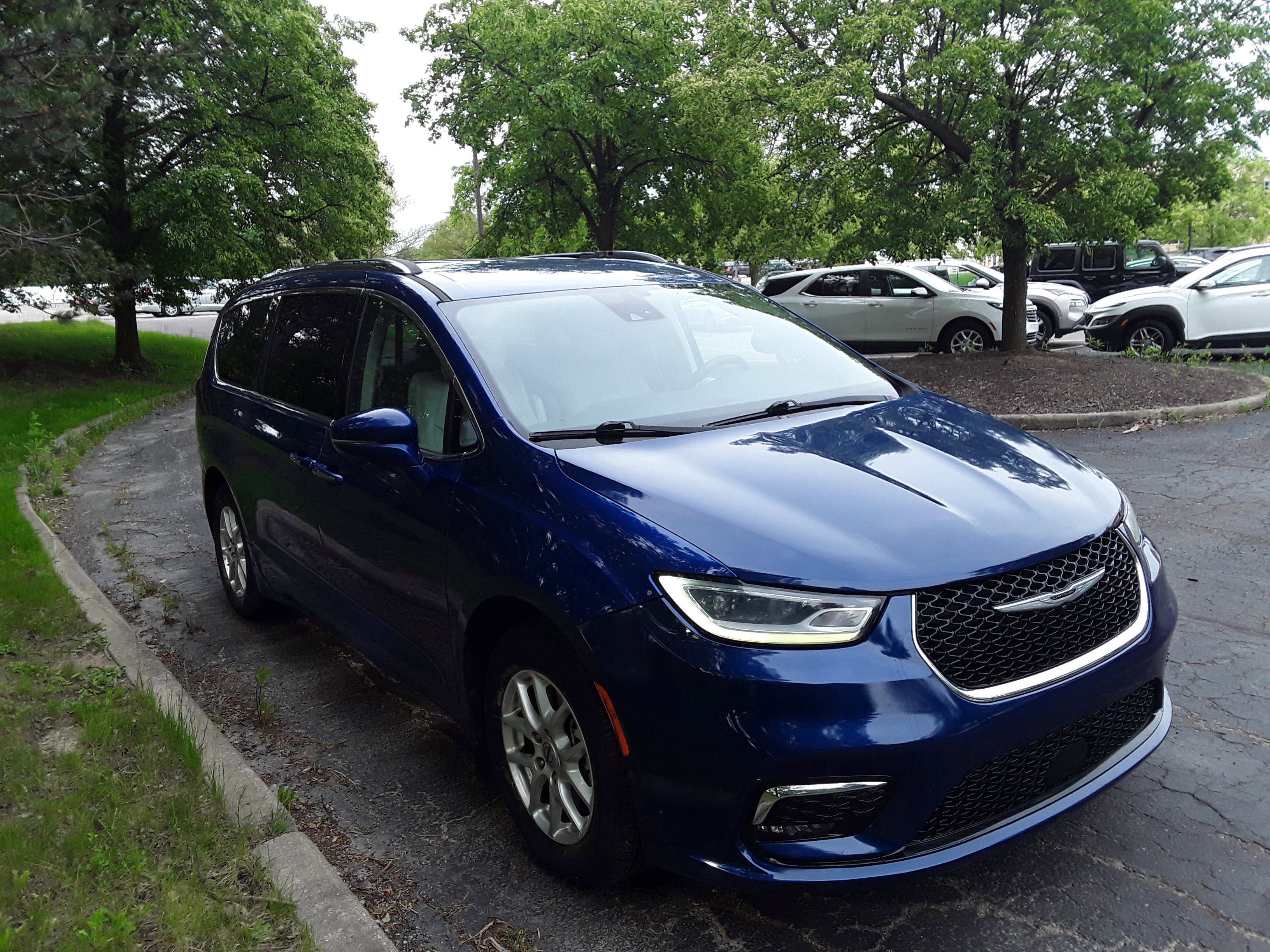 2021 Chrysler Pacifica Touring L FWD