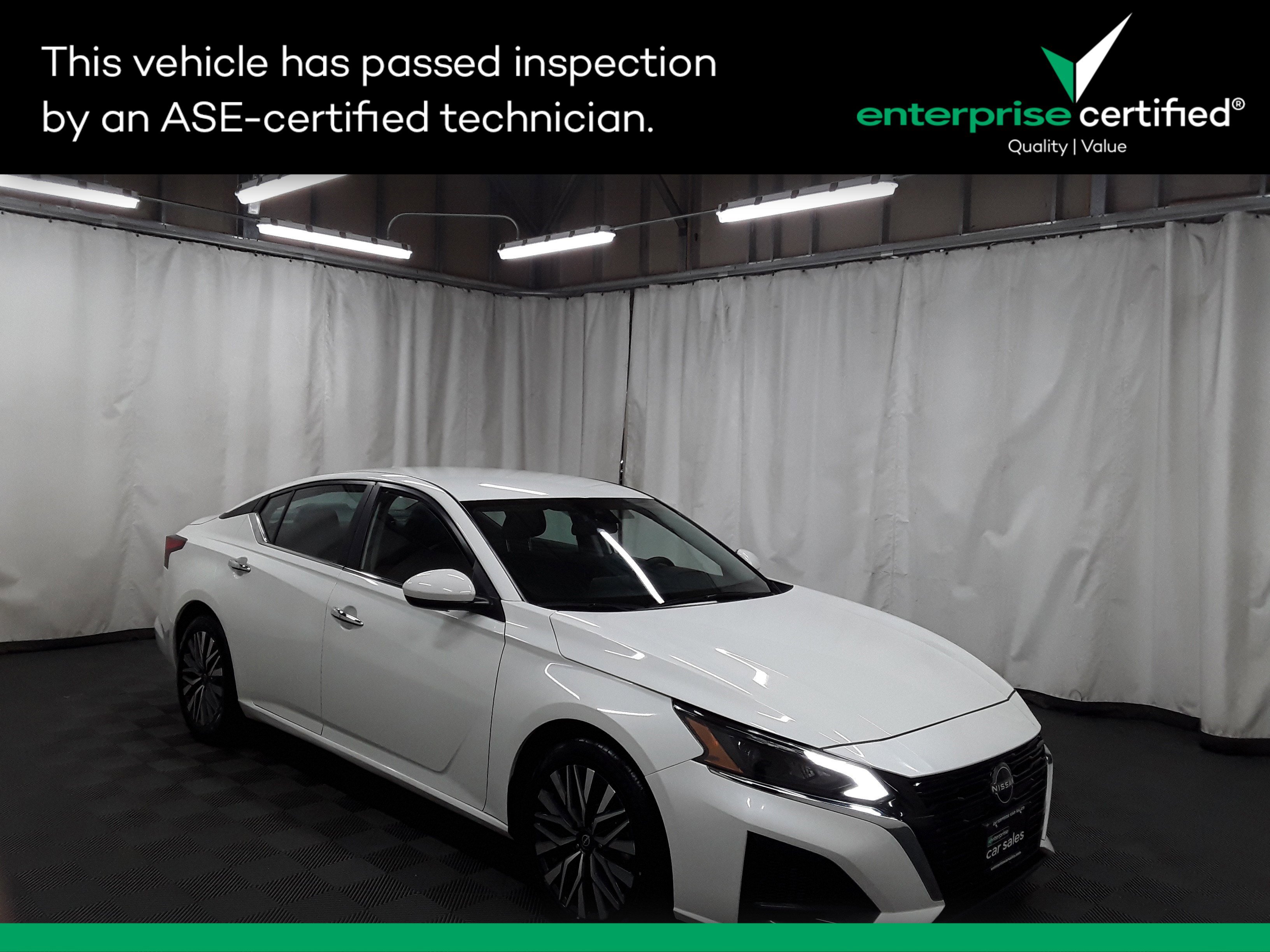 Used 2023 Nissan Altima 2.5 SV Sedan