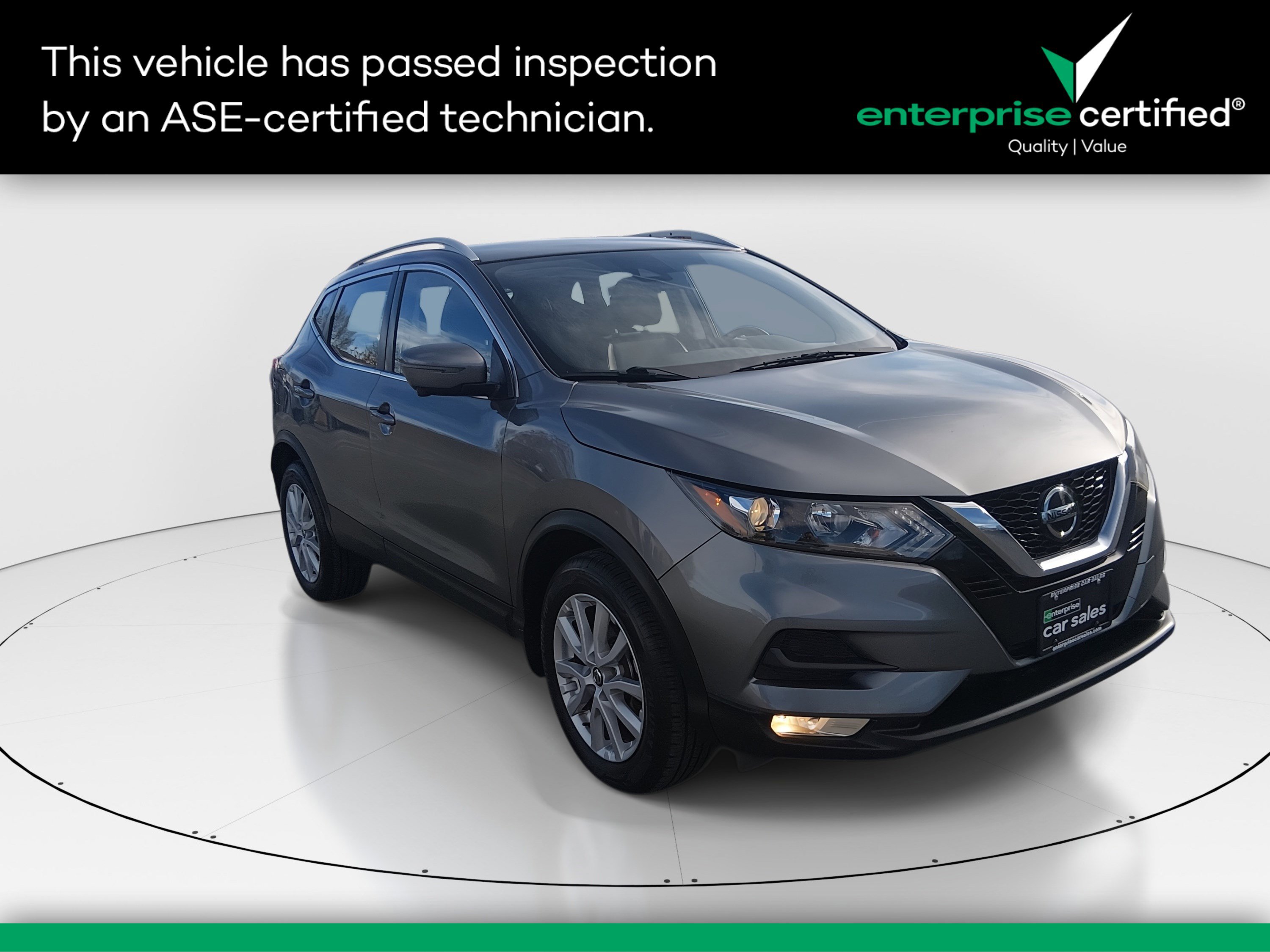 2022 Nissan Rogue Sport SV's photo