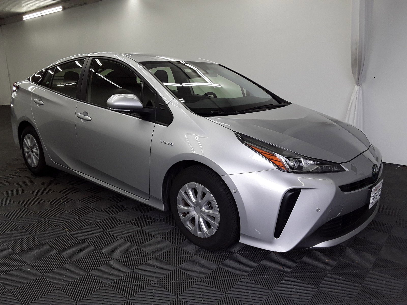 2022 Toyota Prius LE