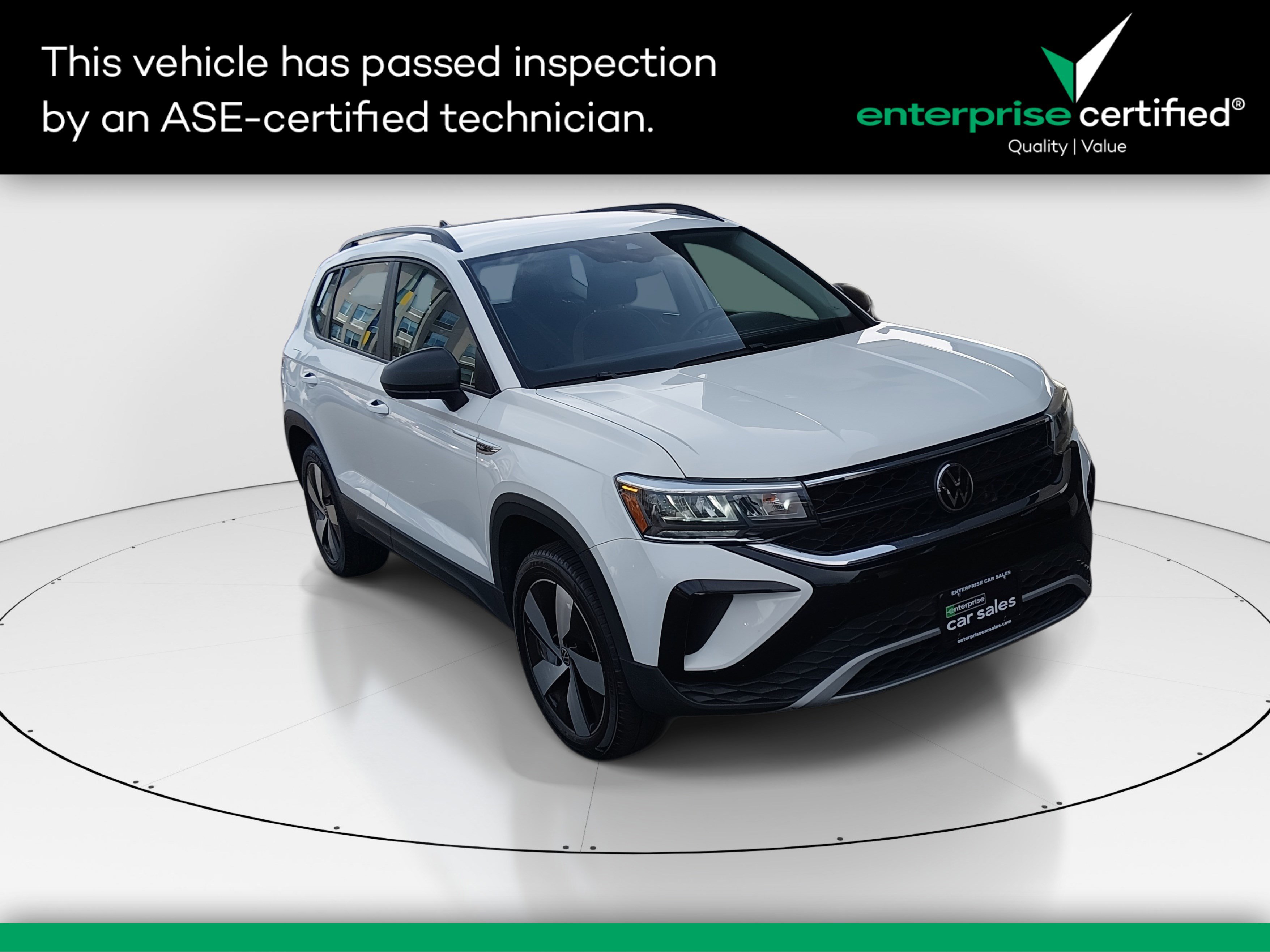 2024 Volkswagen Taos S's photo