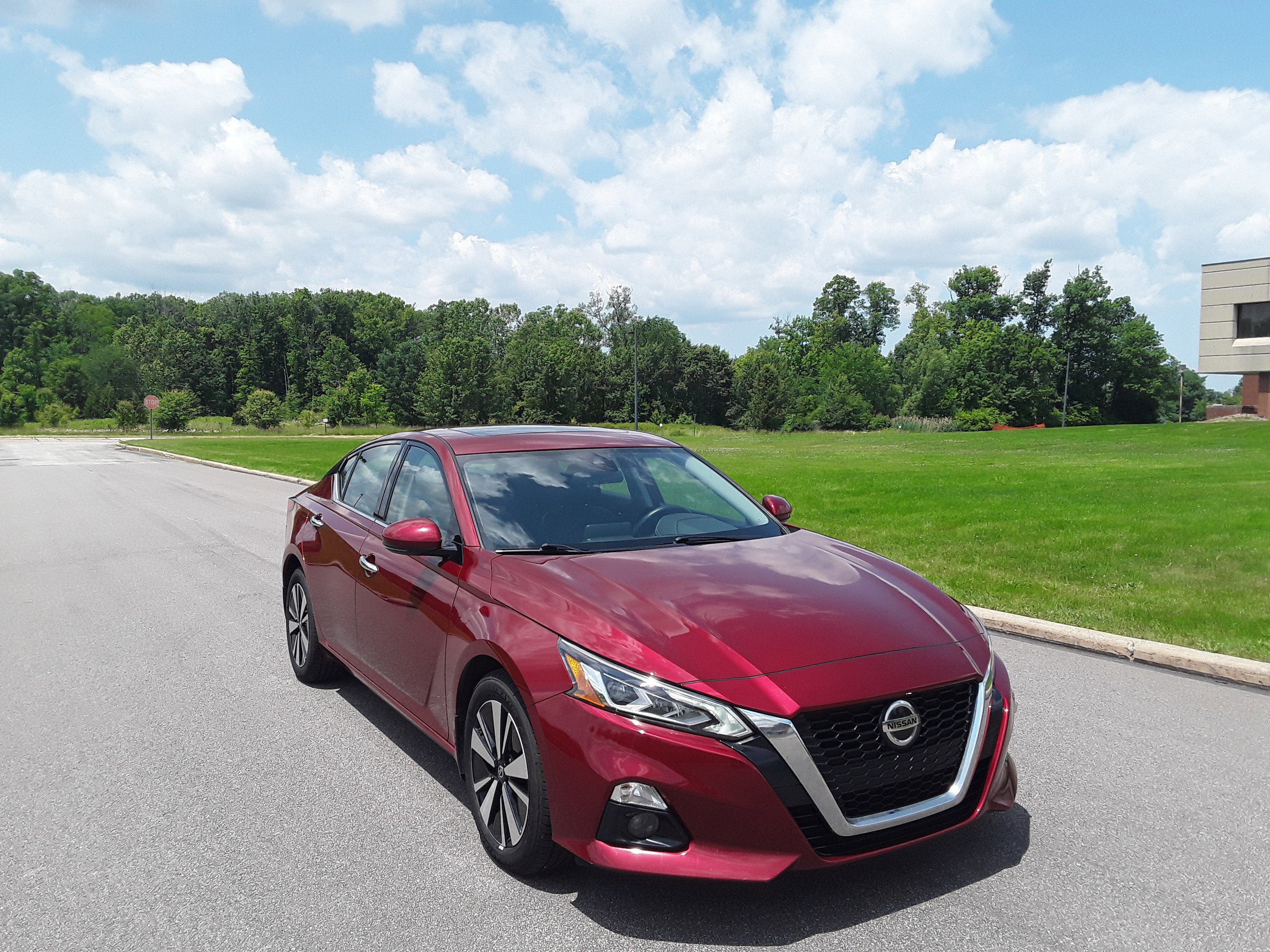 2022 Nissan Altima 2.5 SL AWD Sedan