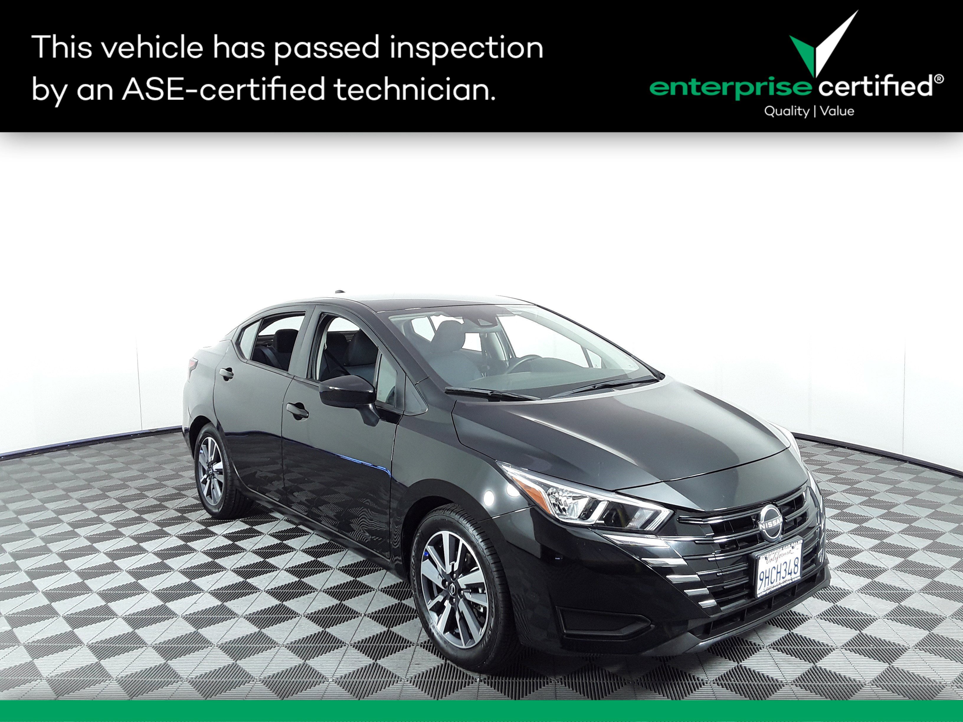 2023 Nissan Versa SV CVT
