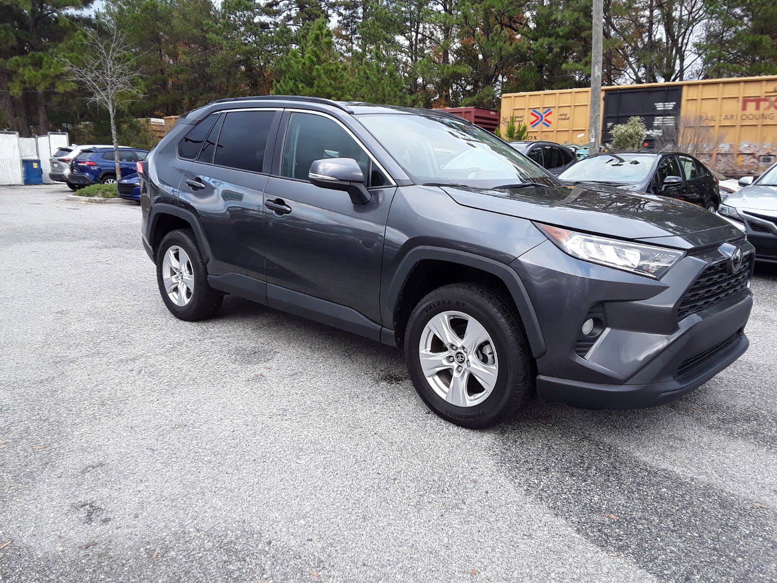 2021 Toyota RAV4 XLE FWD