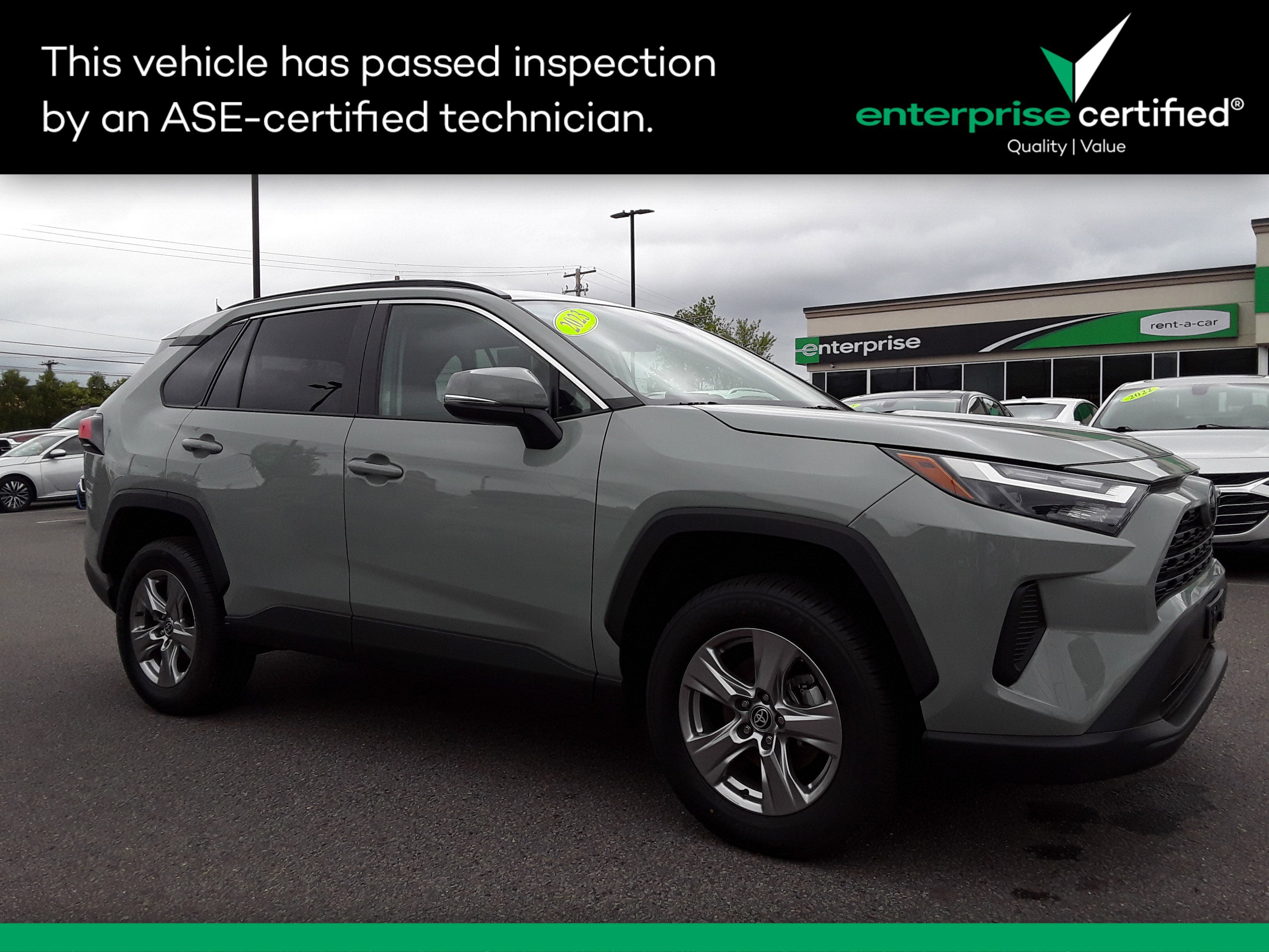 2023 Toyota RAV4 XLE FWD