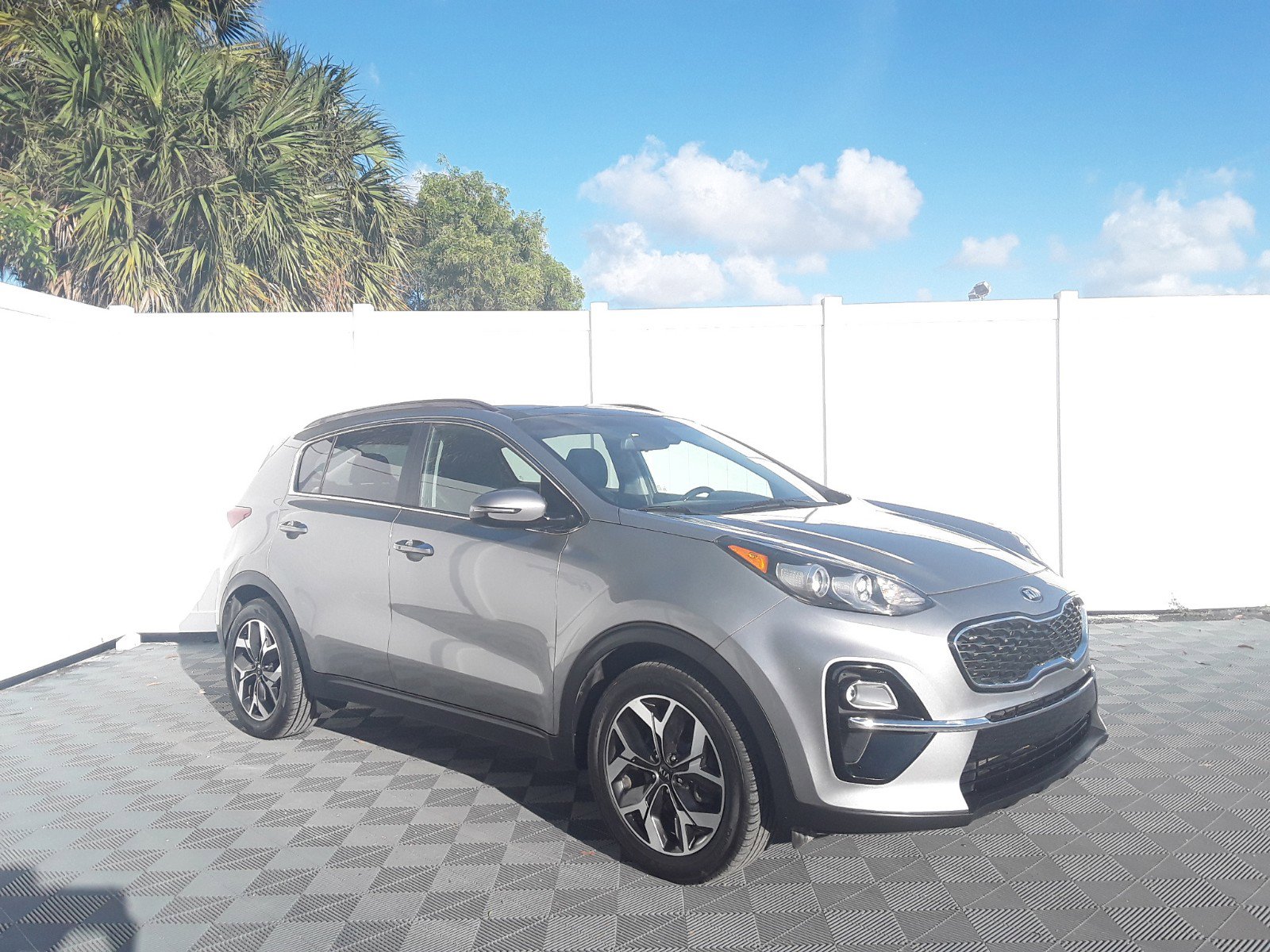 2022 Kia Sportage EX FWD