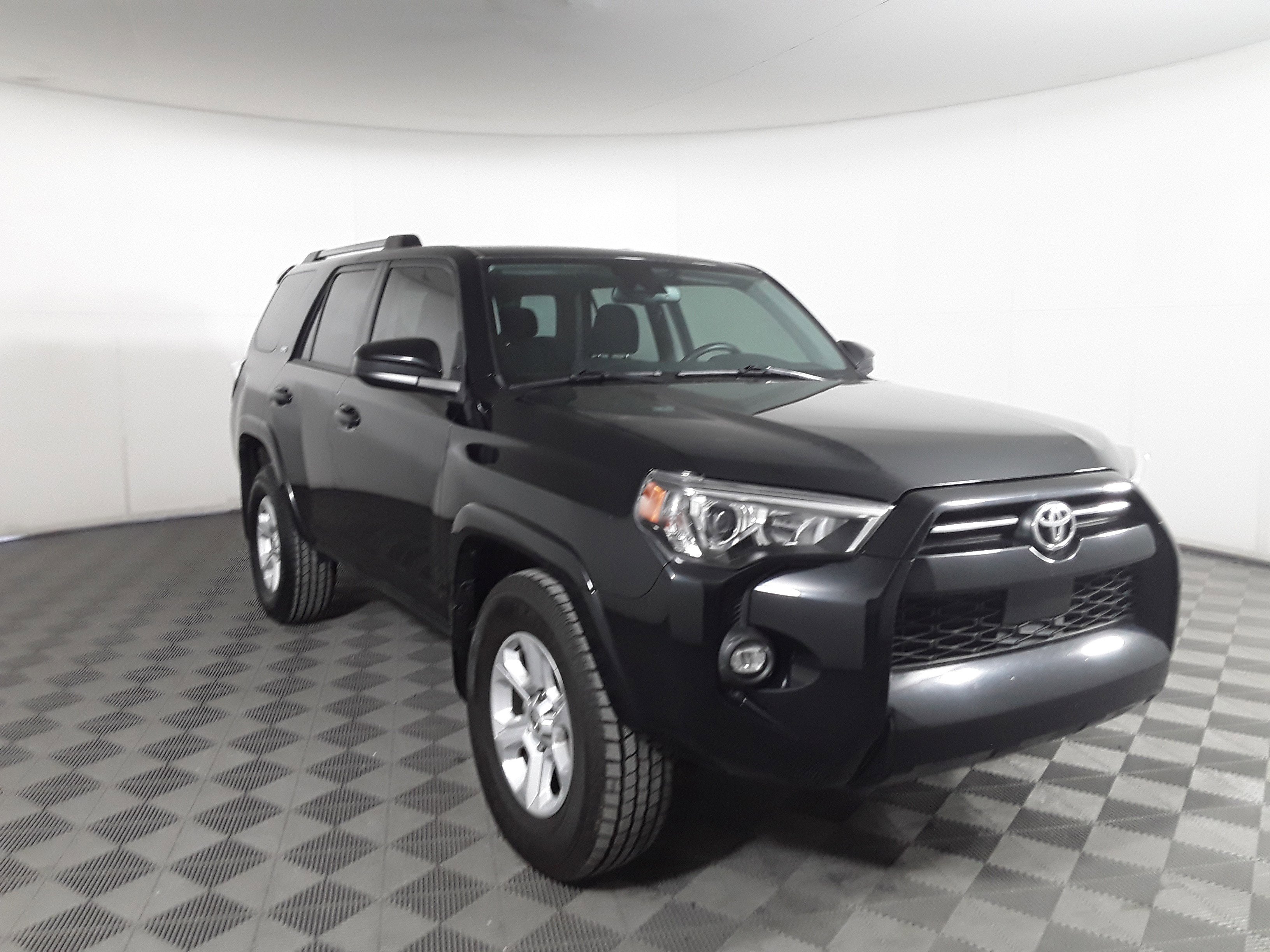 2023 Toyota 4Runner SR5 2WD