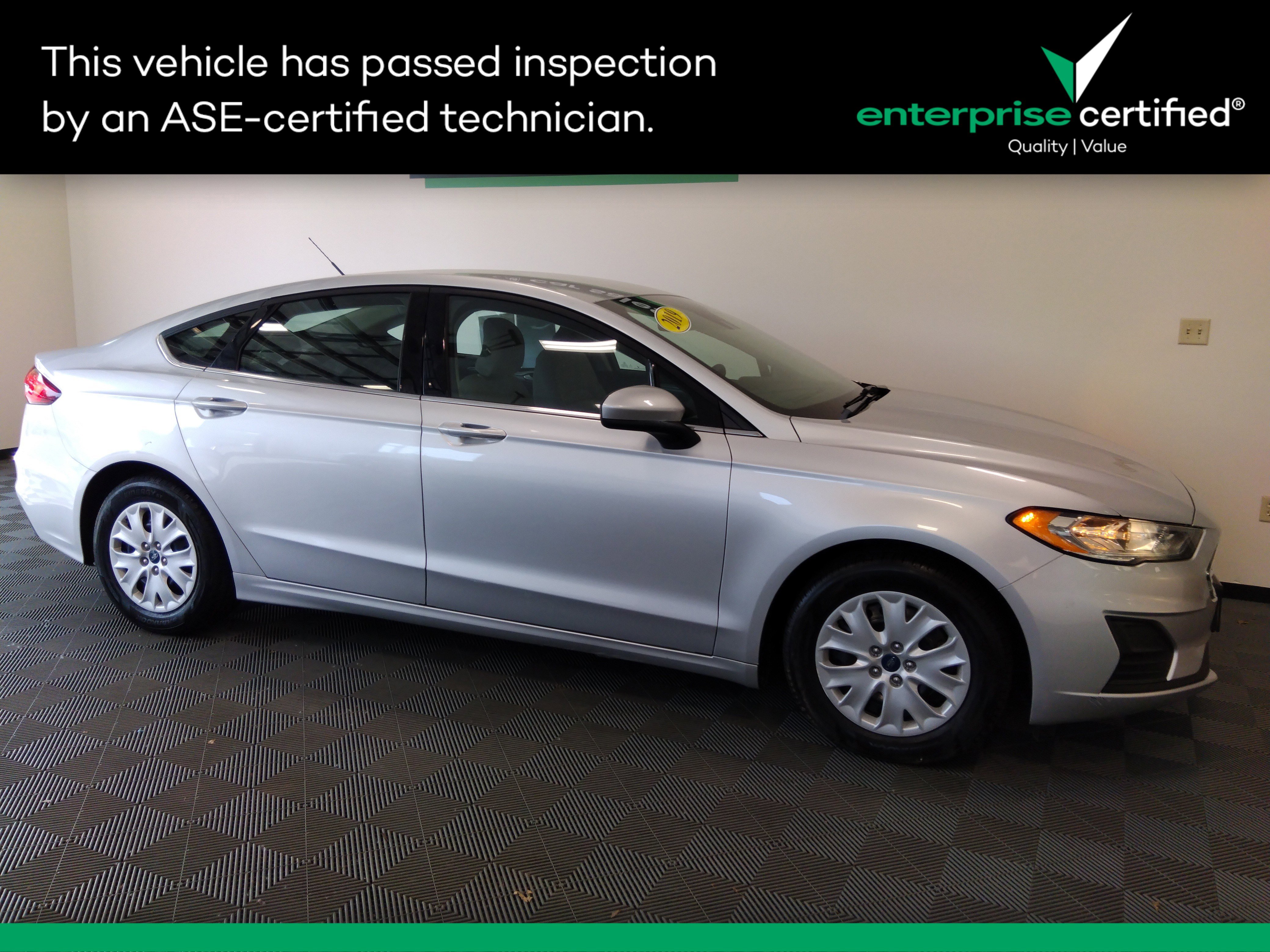 2019 Ford Fusion S FWD