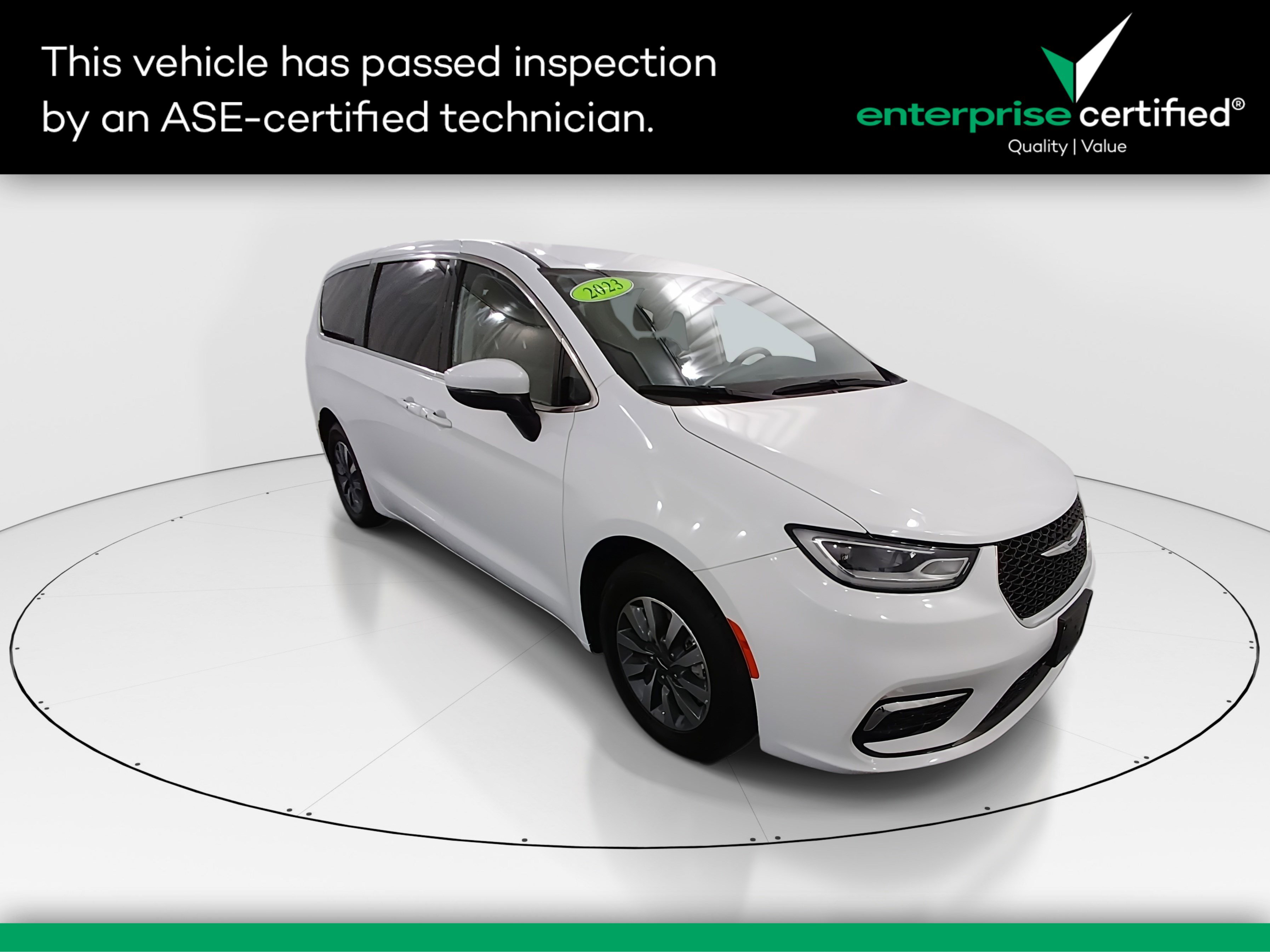 2023 Chrysler Pacifica Hybrid Touring L