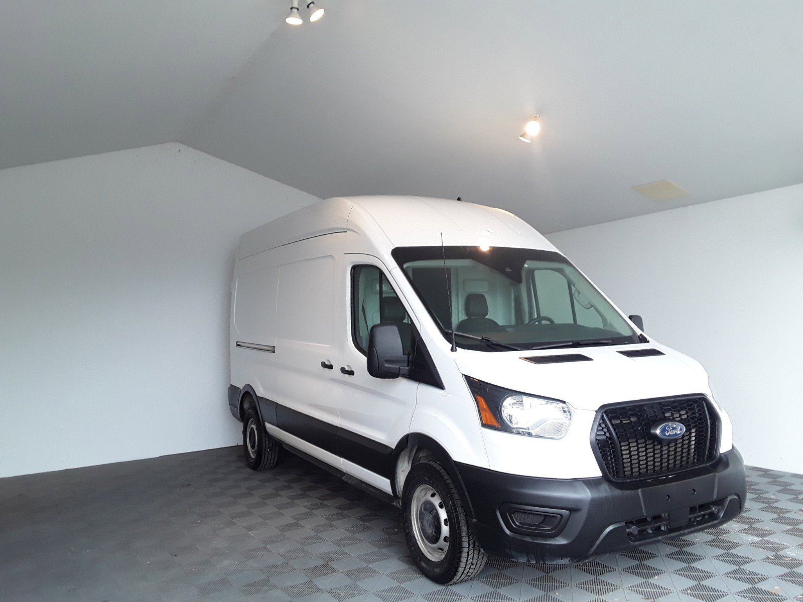 2023 Ford Transit Cargo Van T-250 148