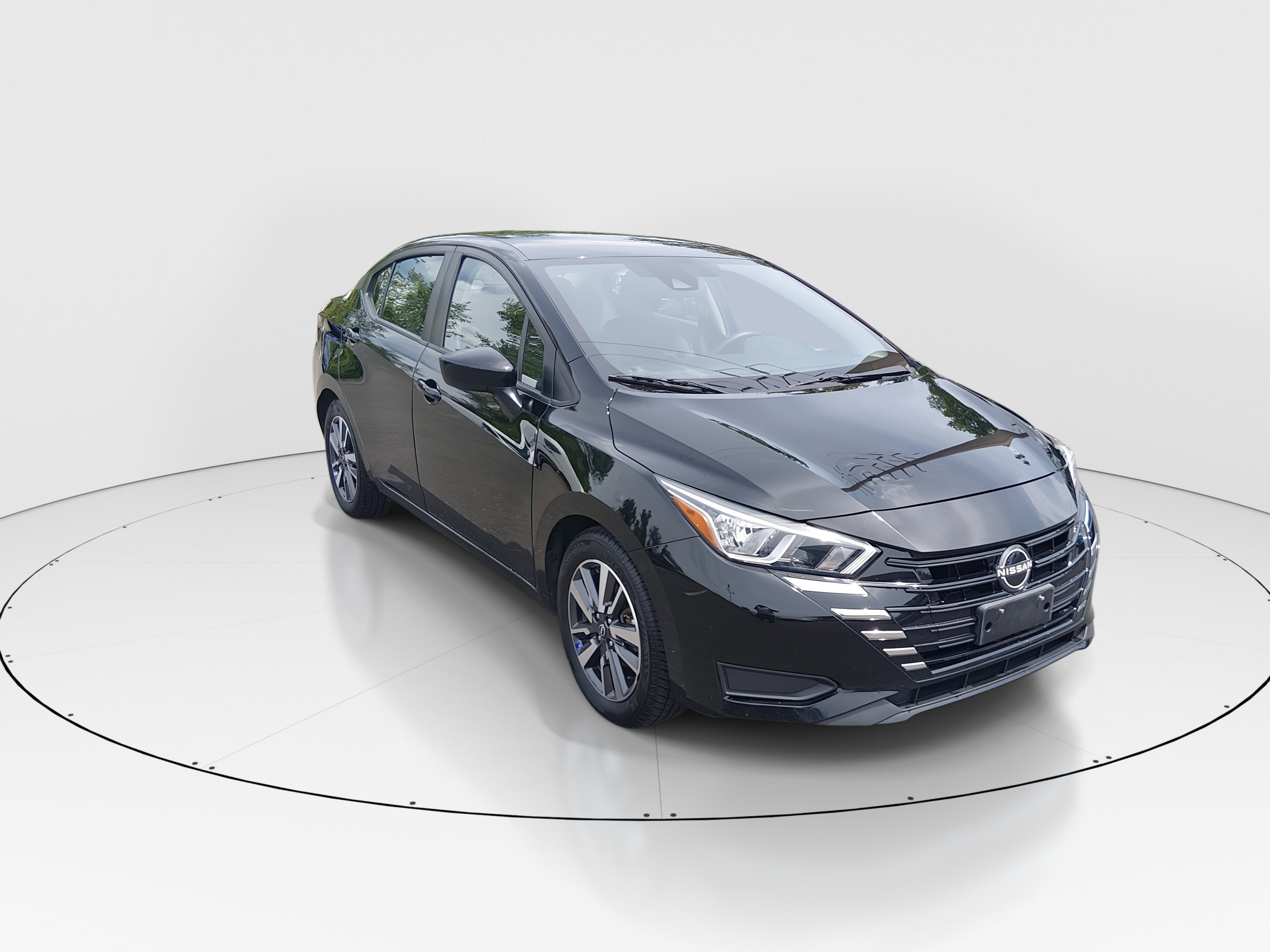 Used 2023 Nissan Versa SV CVT