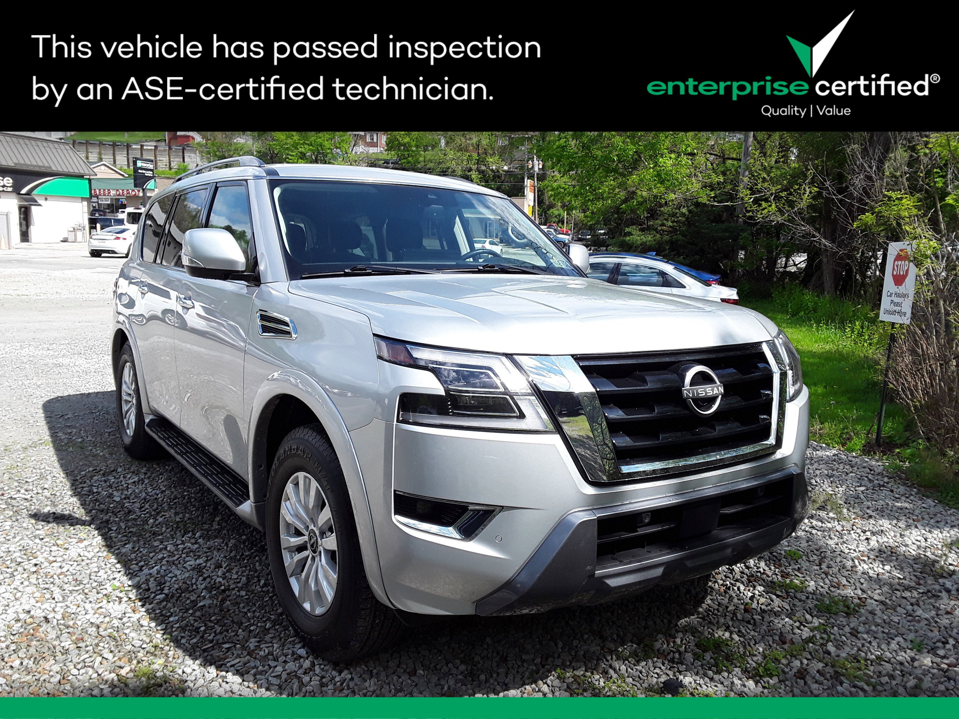 2023 Nissan Armada 4x4 SV