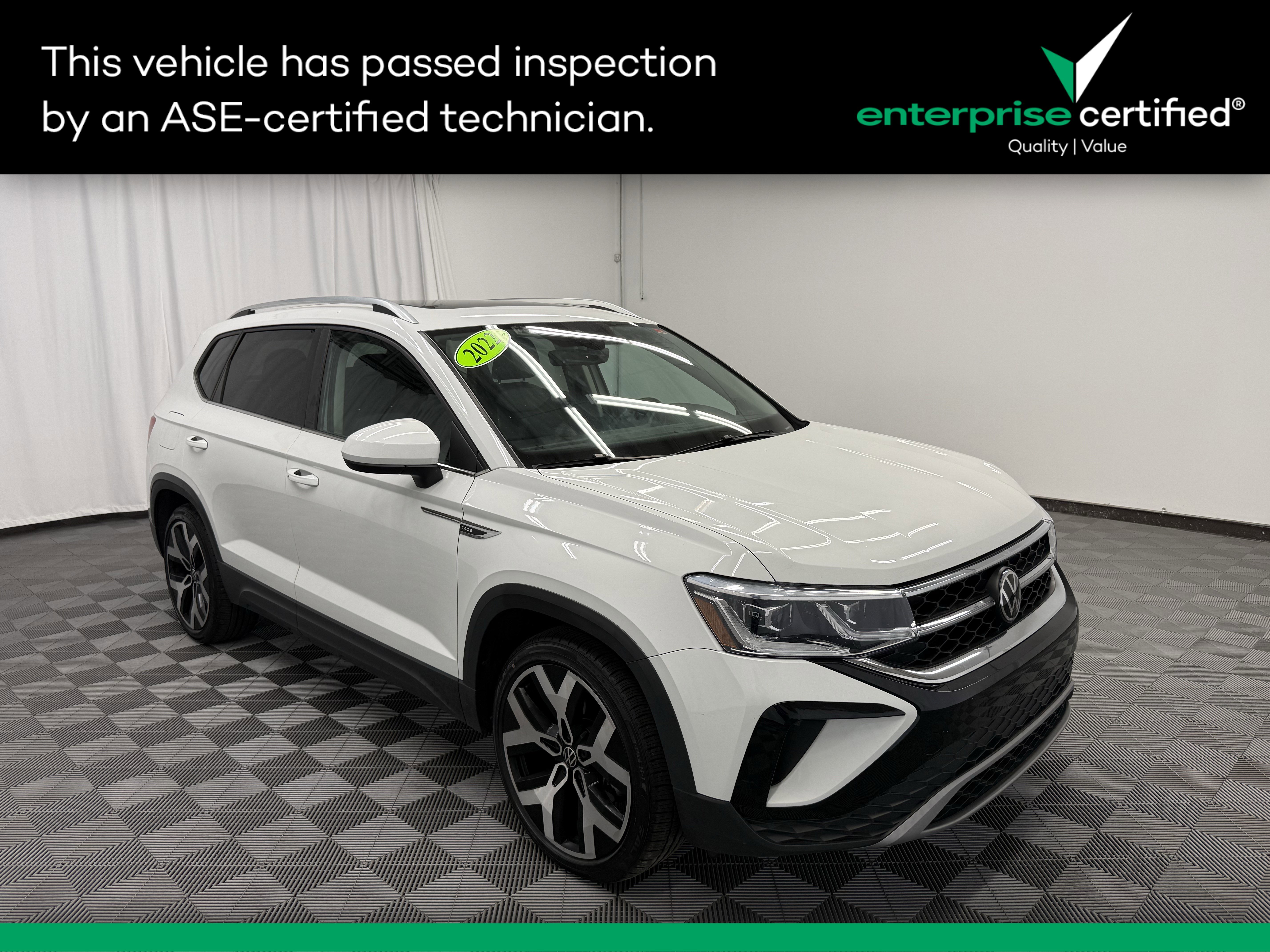 Used 2022 Volkswagen Taos SEL 4MOTION