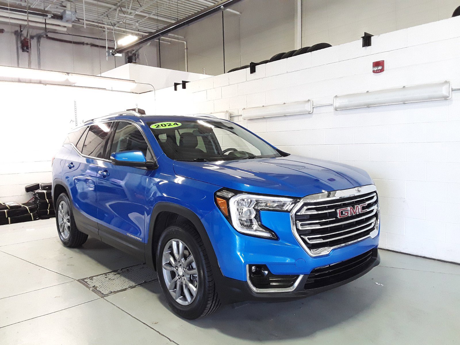 2024 GMC Terrain AWD 4dr SLT