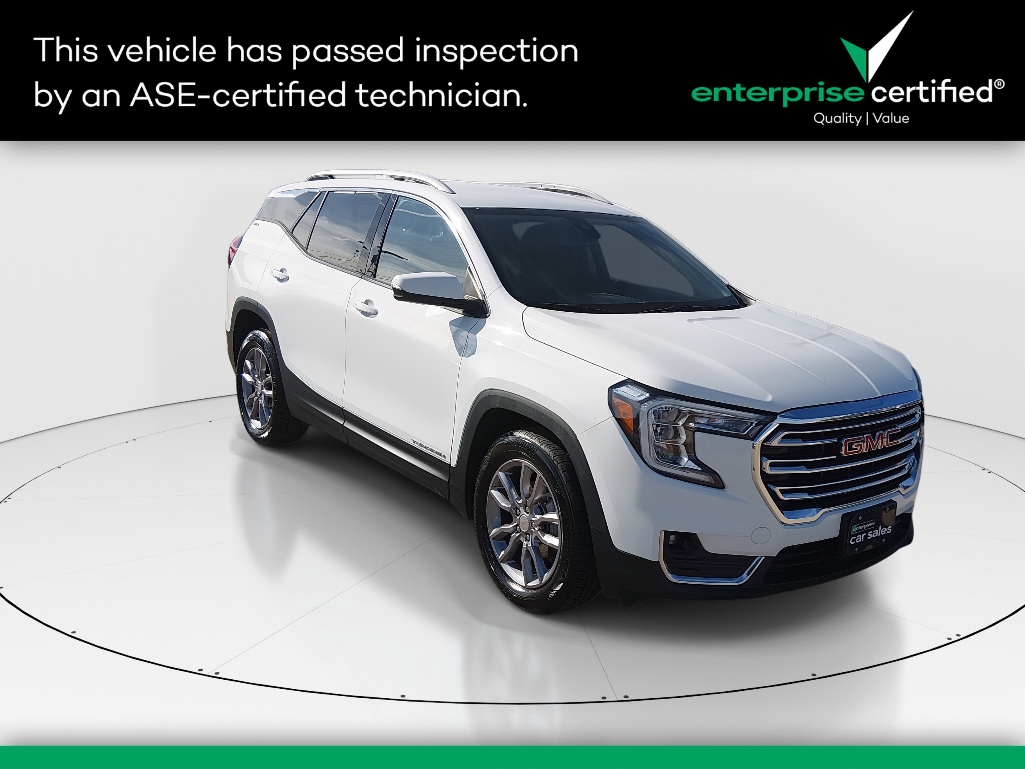 2024 GMC Terrain SLT's photo