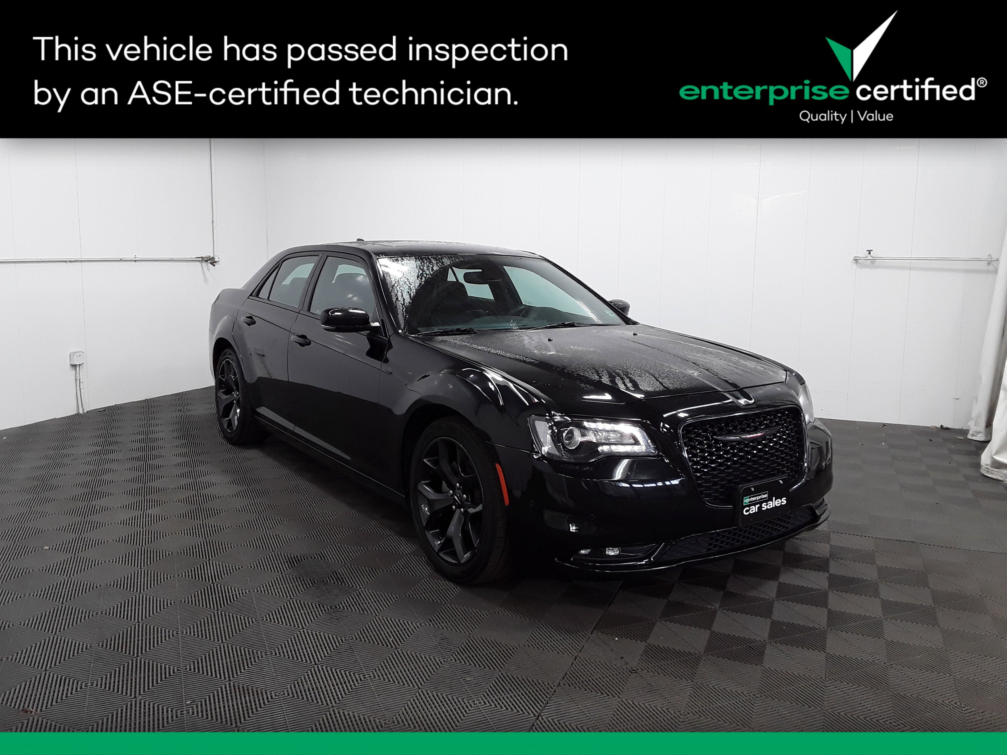 2023 Chrysler 300 300S RWD