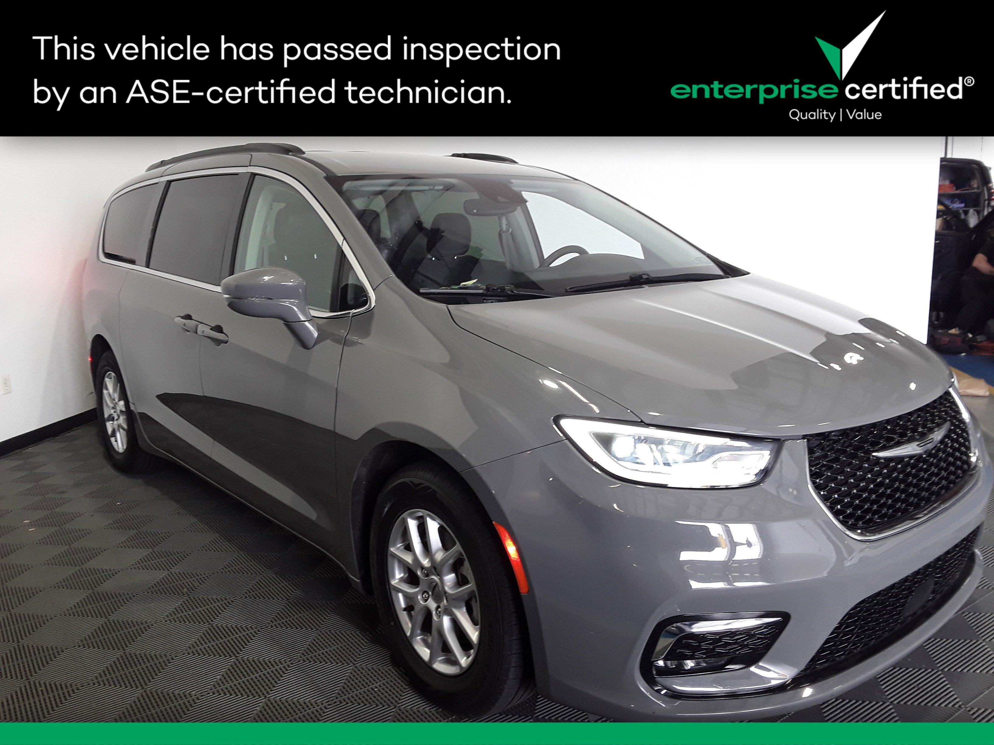 2022 Chrysler Pacifica Touring L FWD