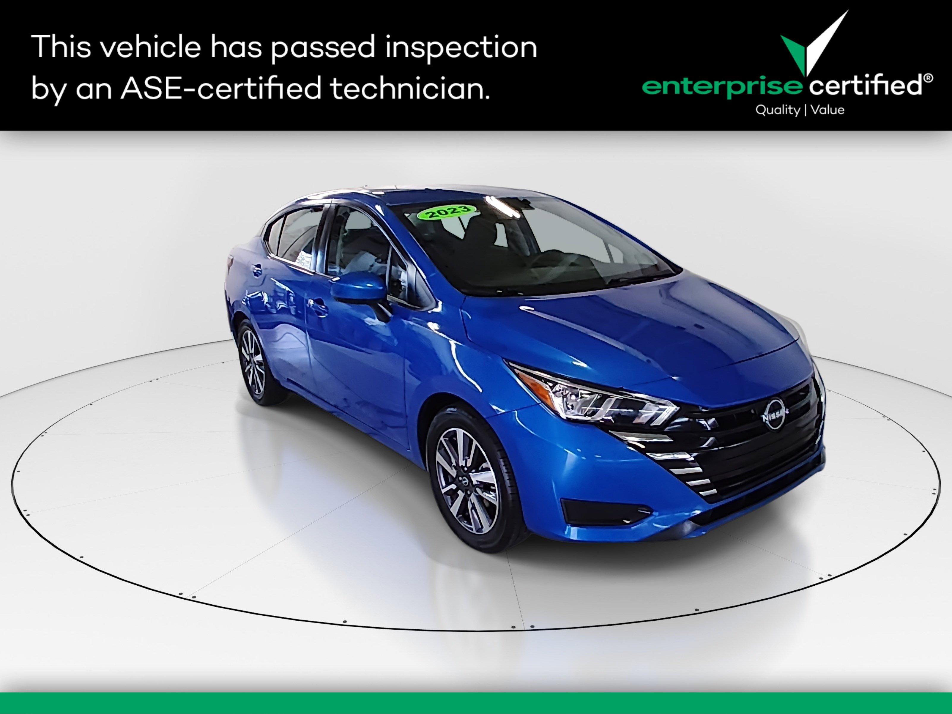 2023 Nissan Versa Sedan SV's photo