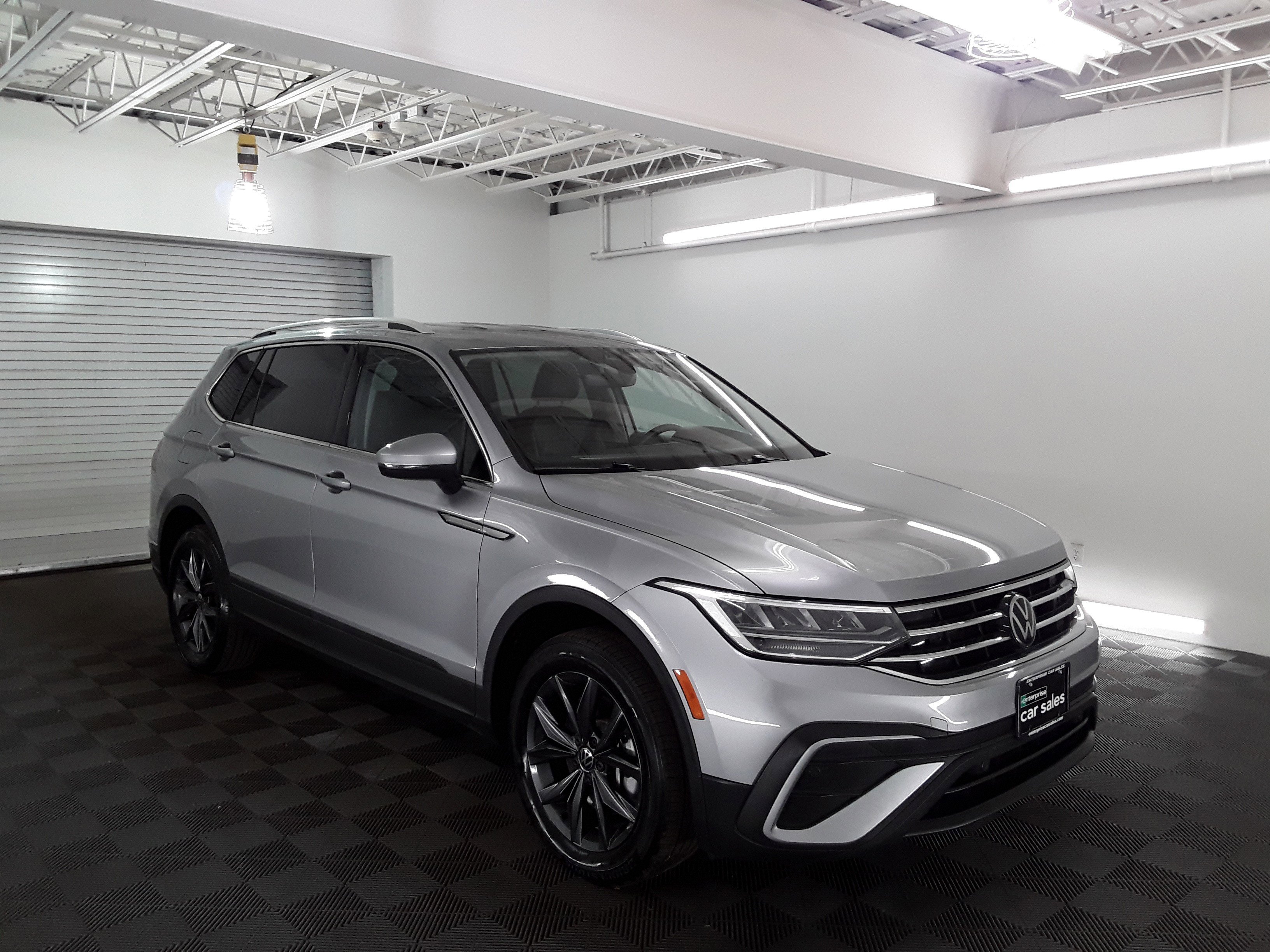 2024 Volkswagen Tiguan SE 2.0T FWD