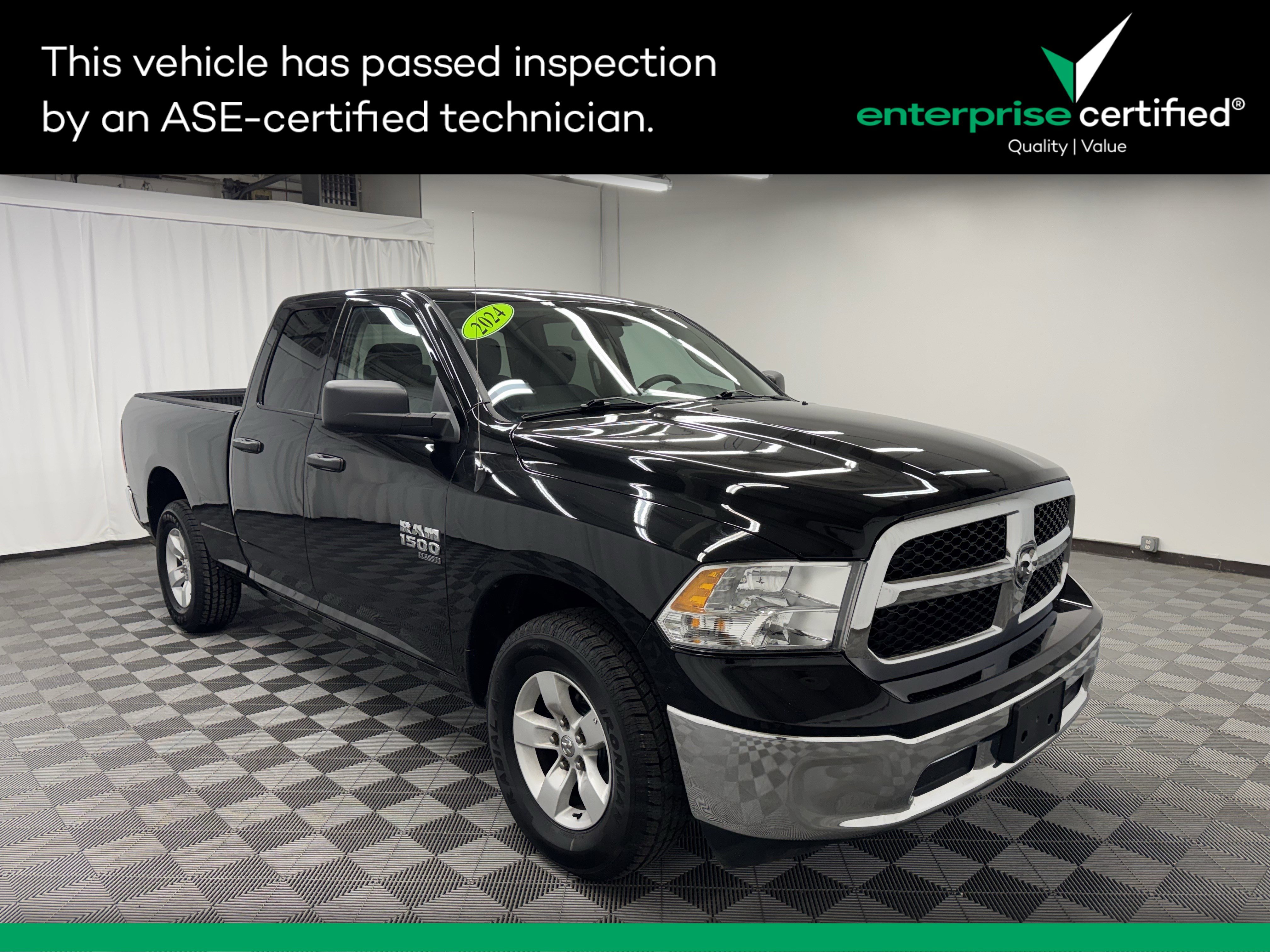 2024 RAM Ram 1500 Classic SLT's photo