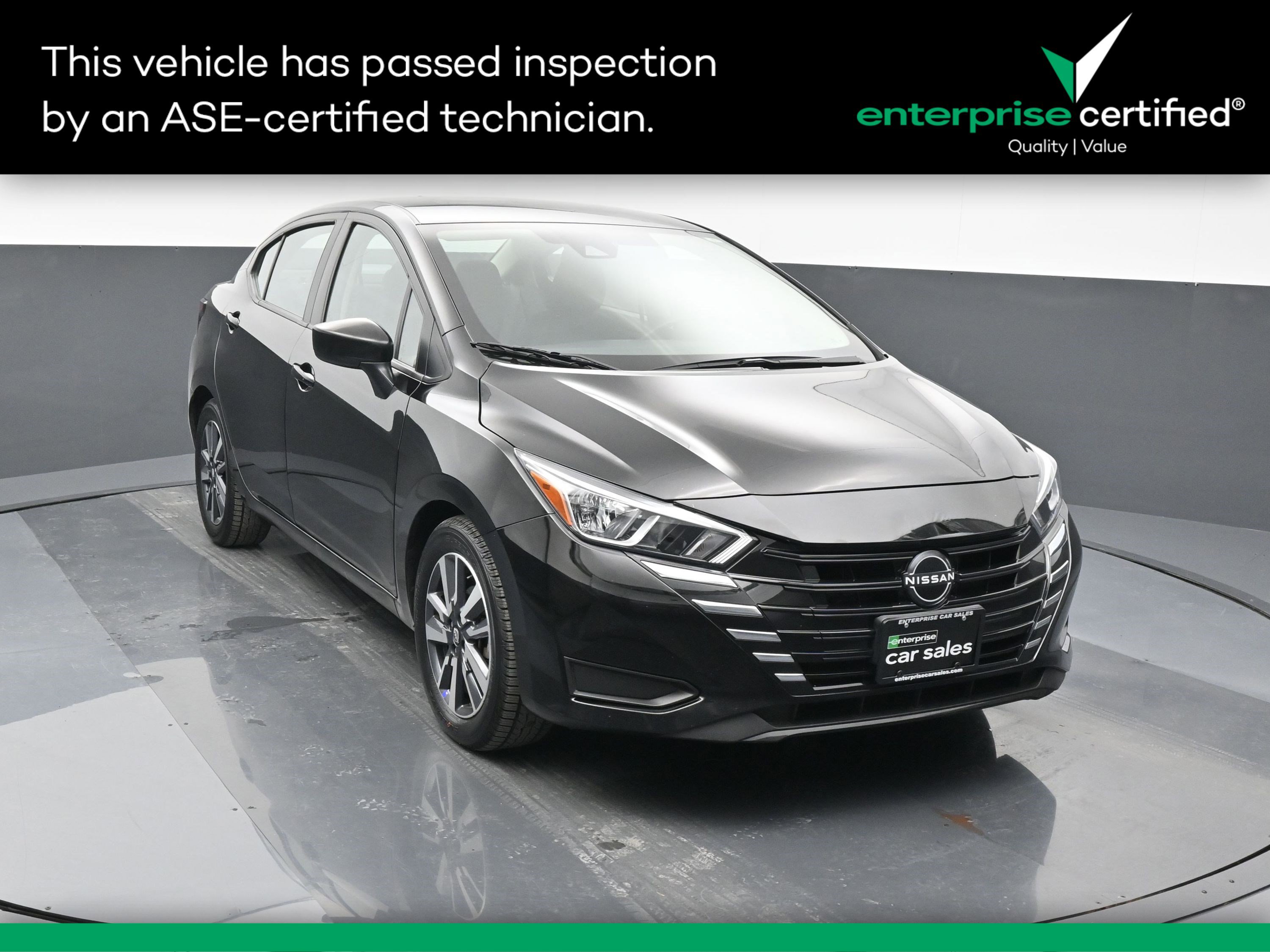 2023 Nissan Versa Sedan SV