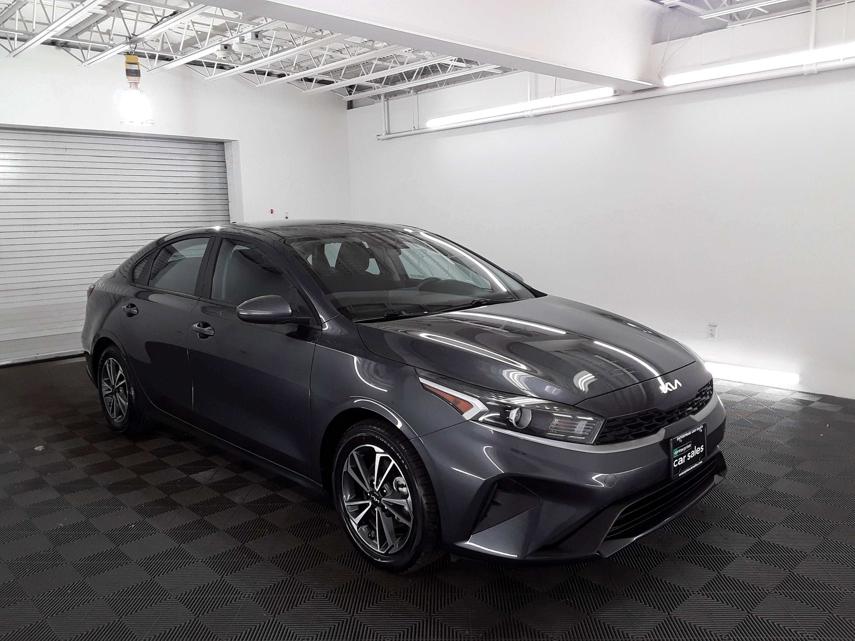 2023 Kia Forte LXS IVT