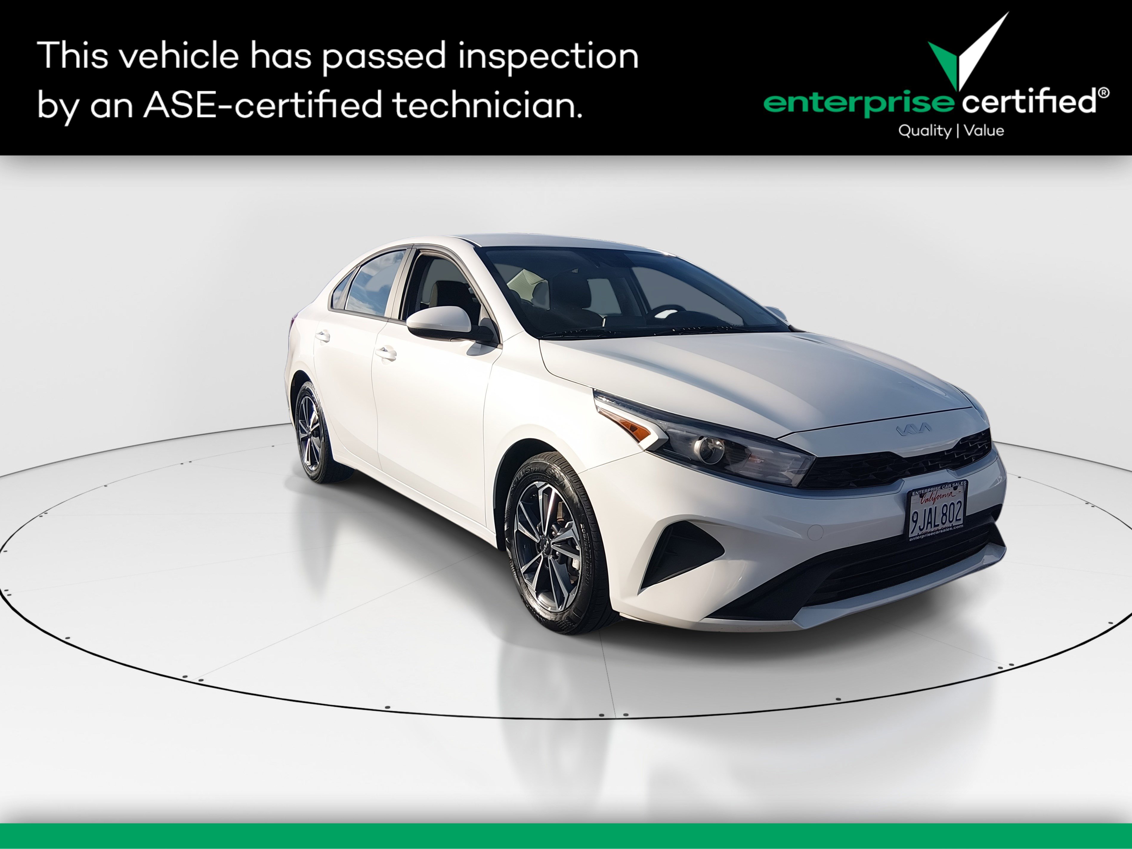 2023 Kia Forte LXS's photo