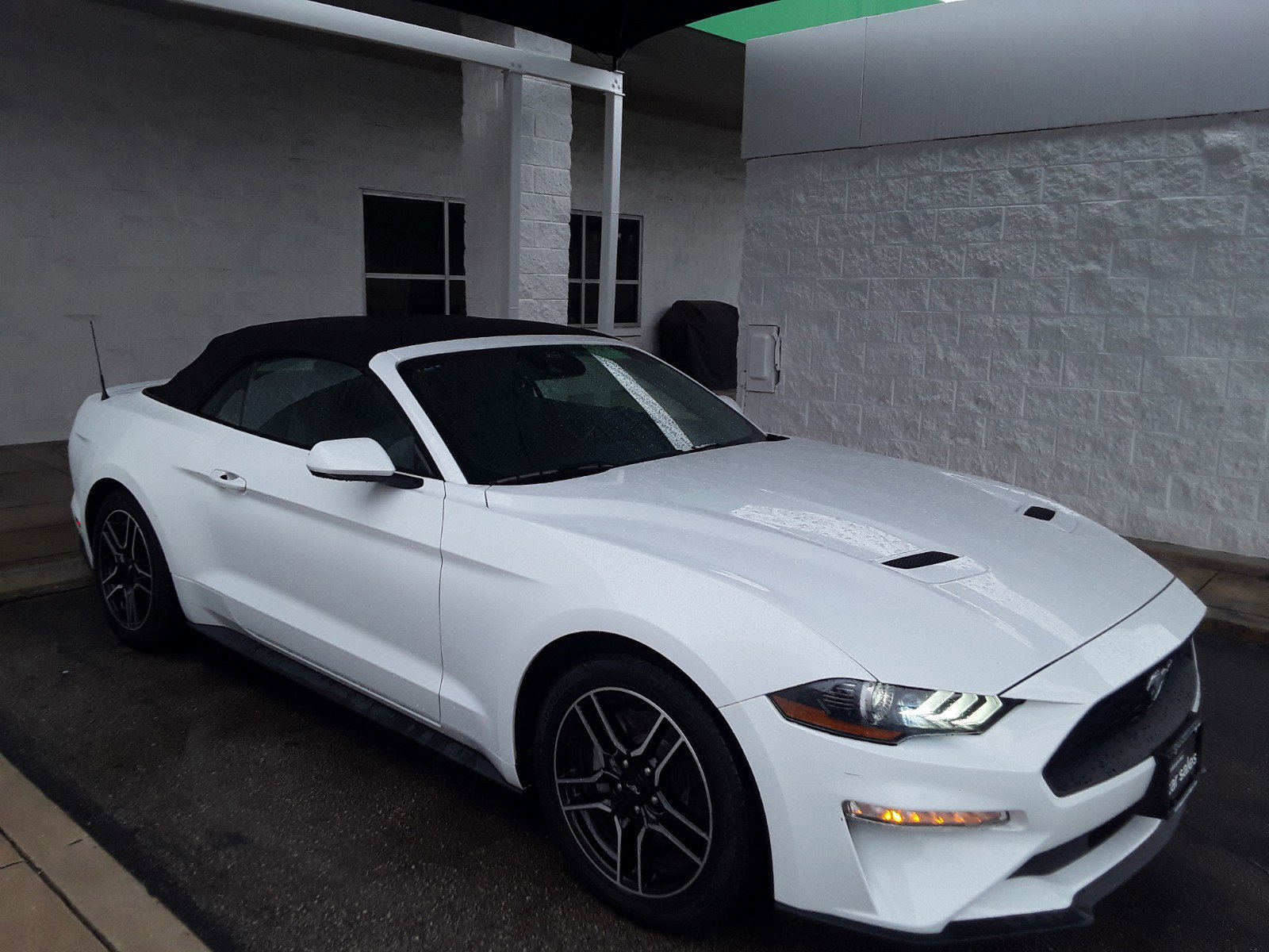 2022 Ford Mustang EcoBoost Premium Convertible