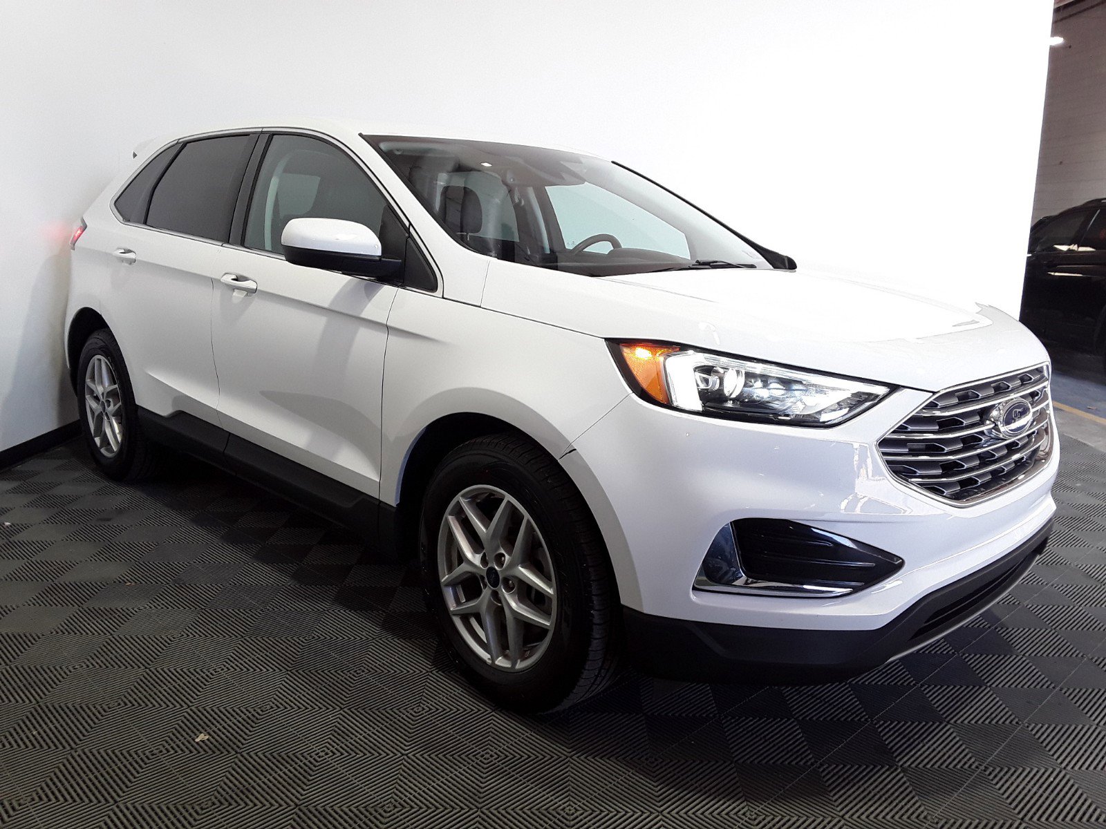 2022 Ford Edge SEL AWD