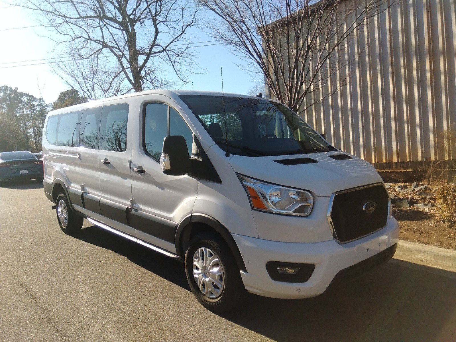 2021 Ford Transit Passenger Wagon T-350 148