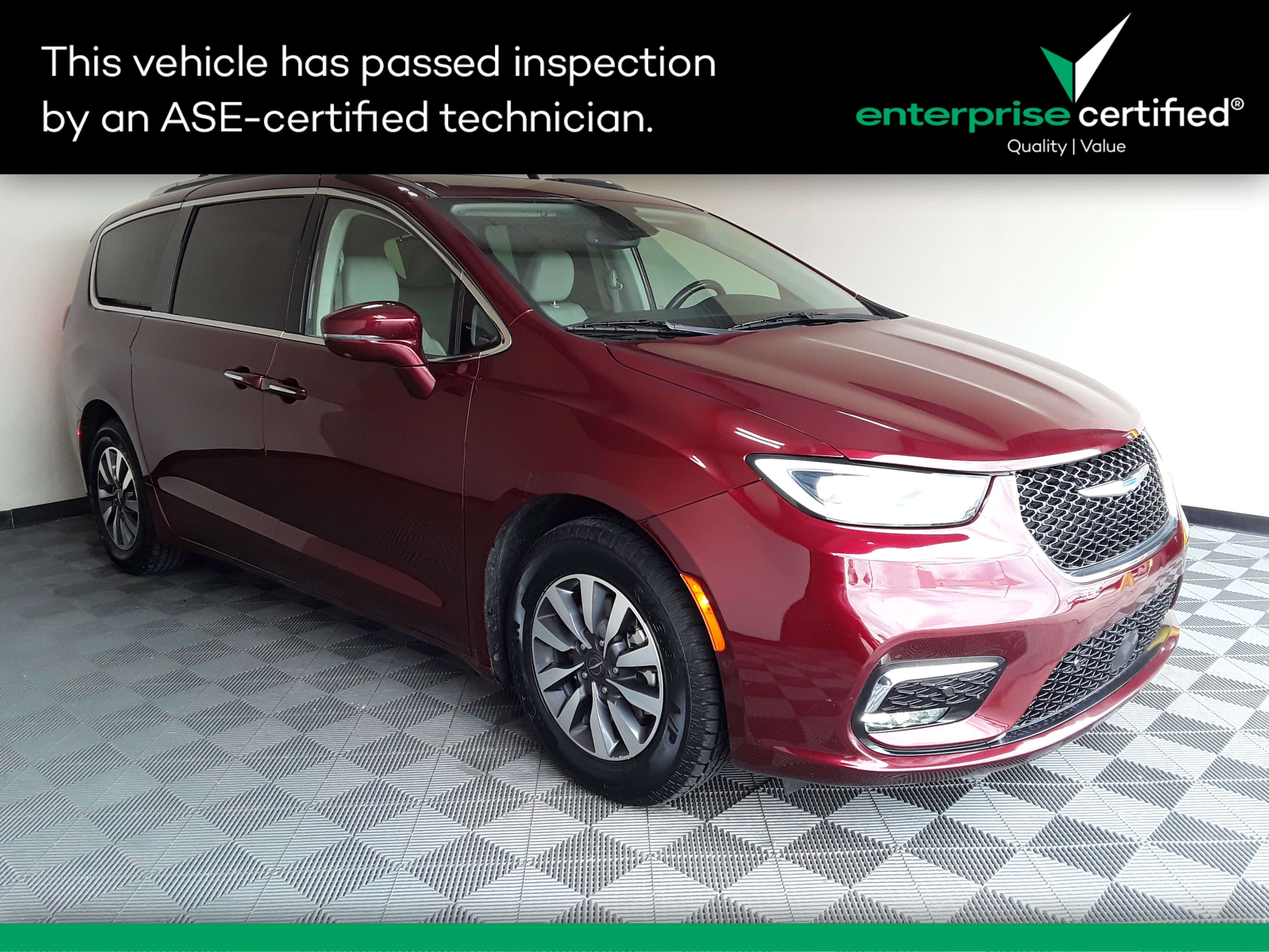 2021 Chrysler Pacifica Hybrid Touring L FWD