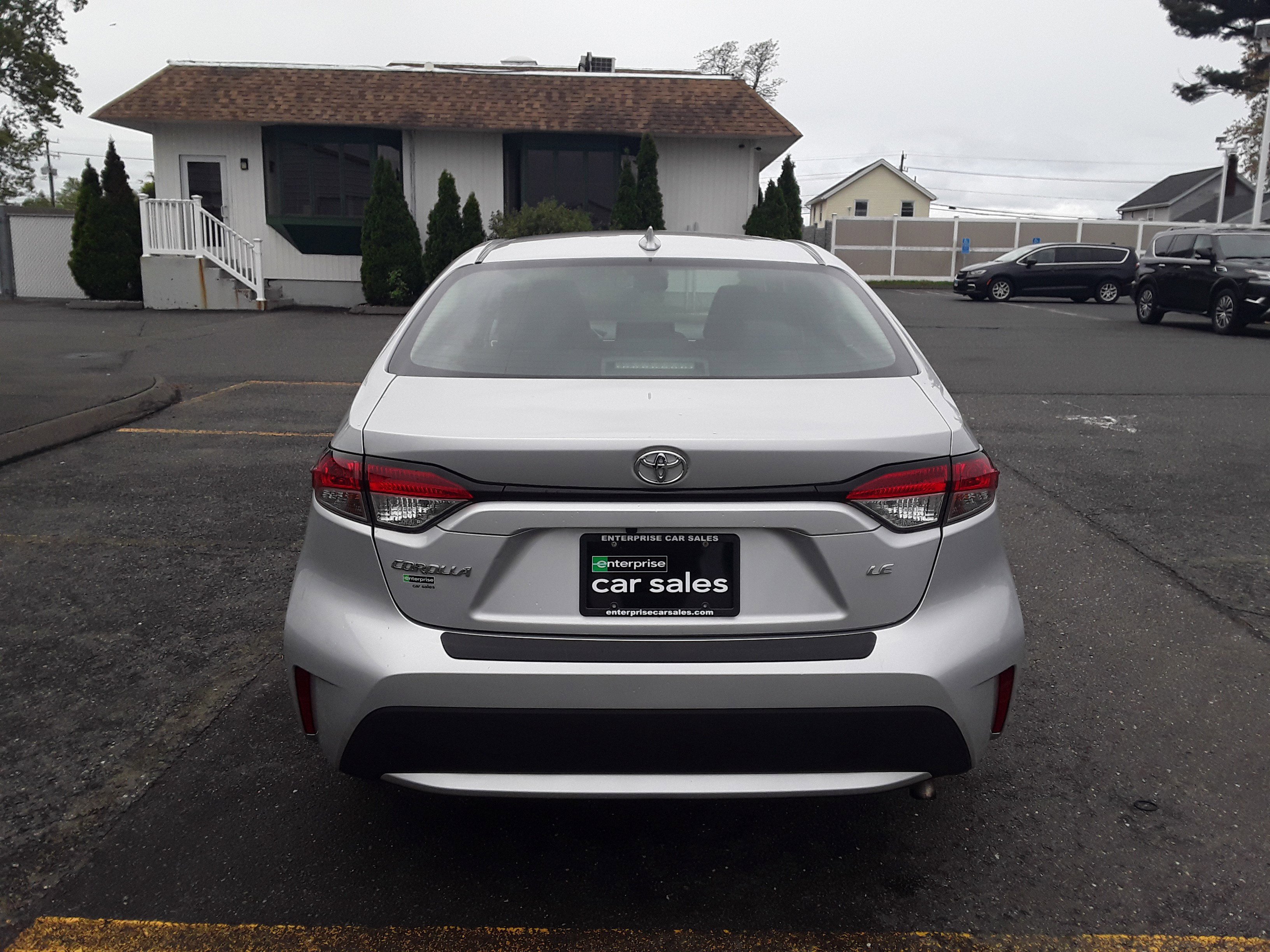 Image 3 of Used 2022 Toyota Corolla LE CVT